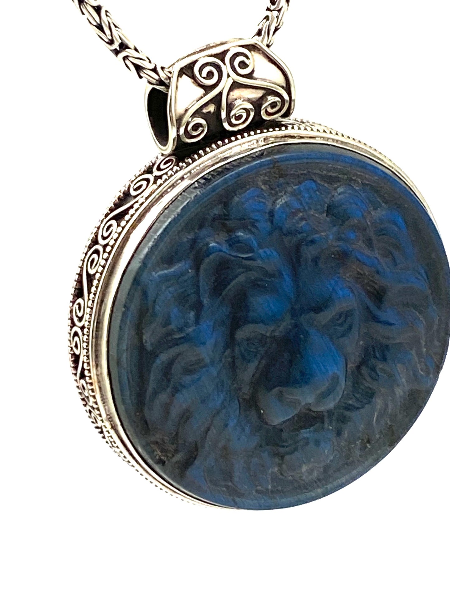 large lion pendant, labradorite carved, handcrafted, Tibetan silver, Nepalese