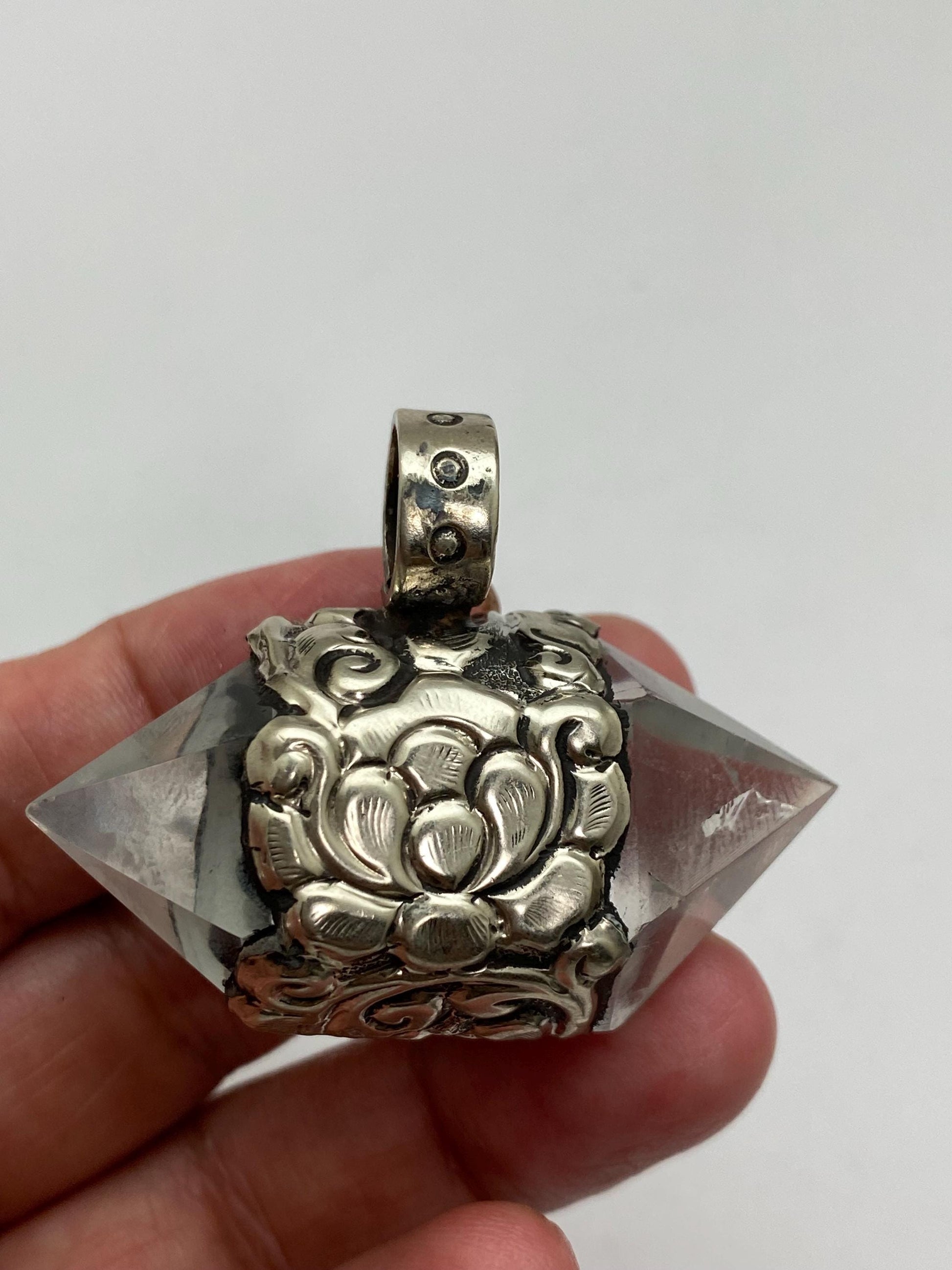 Double point pendant, garnet, handcrafted, Tibetan silver, ethnic style,quartz crystal, Nepalese