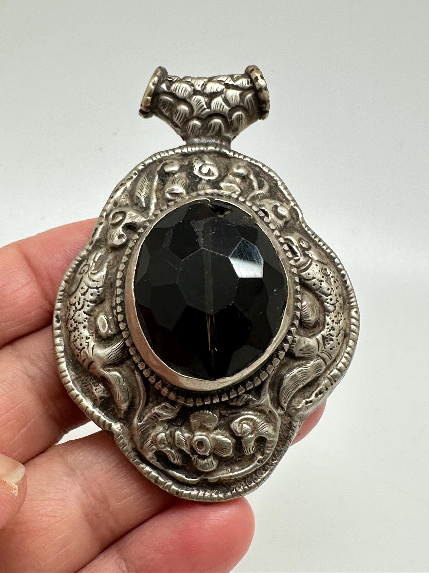 Large pendant,Black onyx, fish carved, handcrafted,Tibetan repousse silver, ethnic style,Nepalese 65mmX41mm