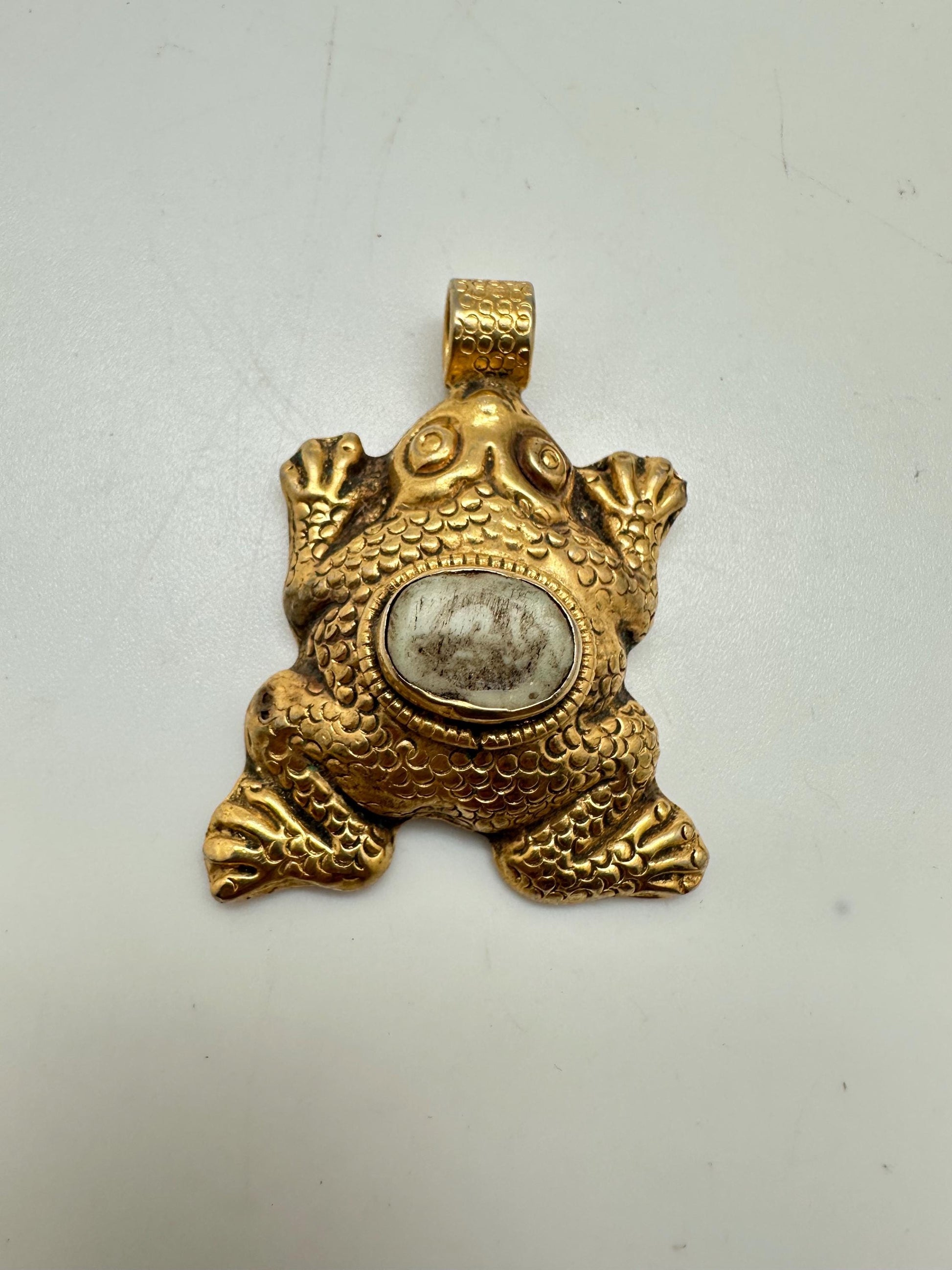 frog pendant,handcrafted,Om,Tibetan silver,Gold plated,Nepalese