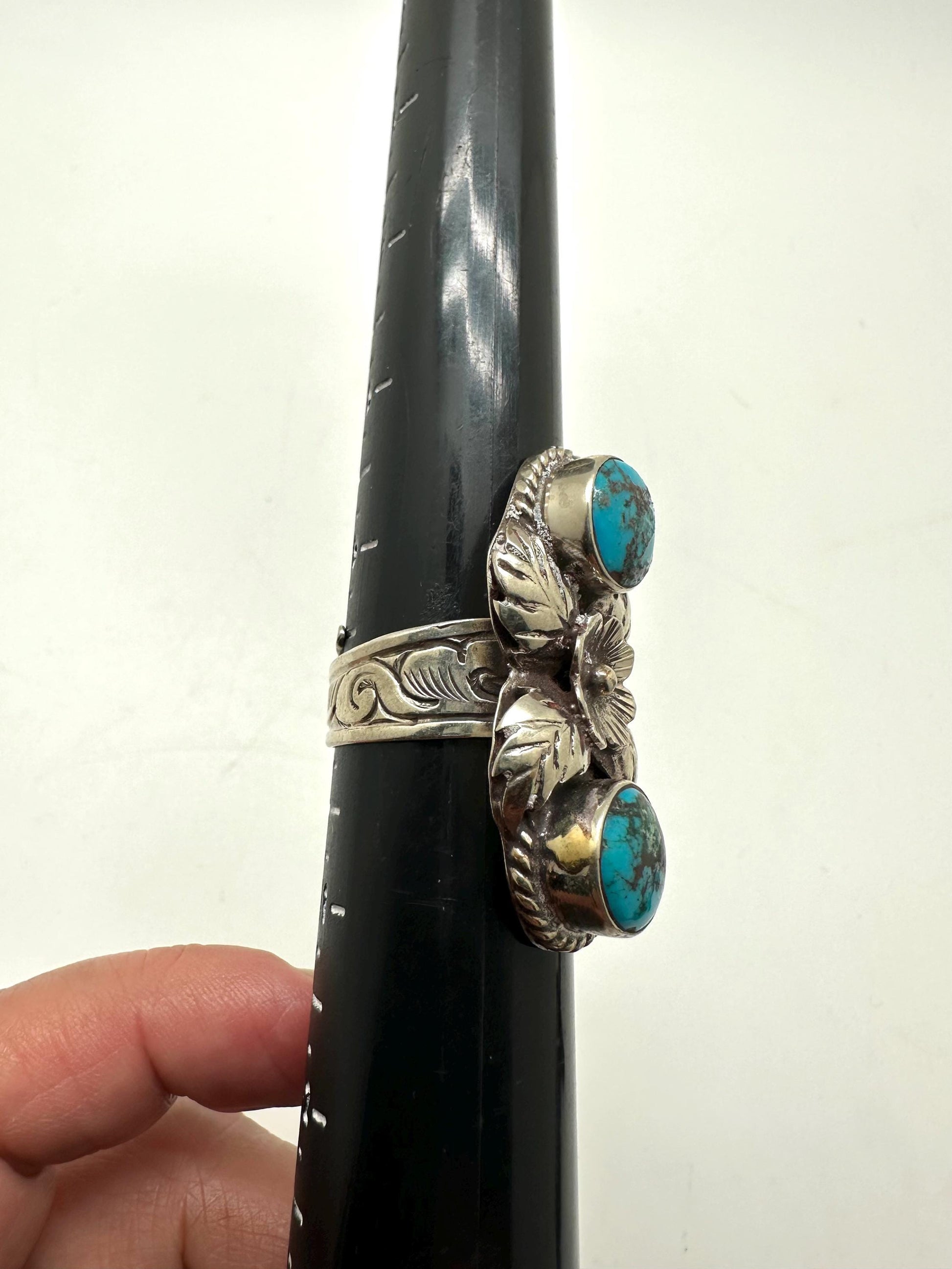 Turquoise ring, handcrafted, tibetan silver,floral ring, adjustable ,Nepalese,38mmX18mm