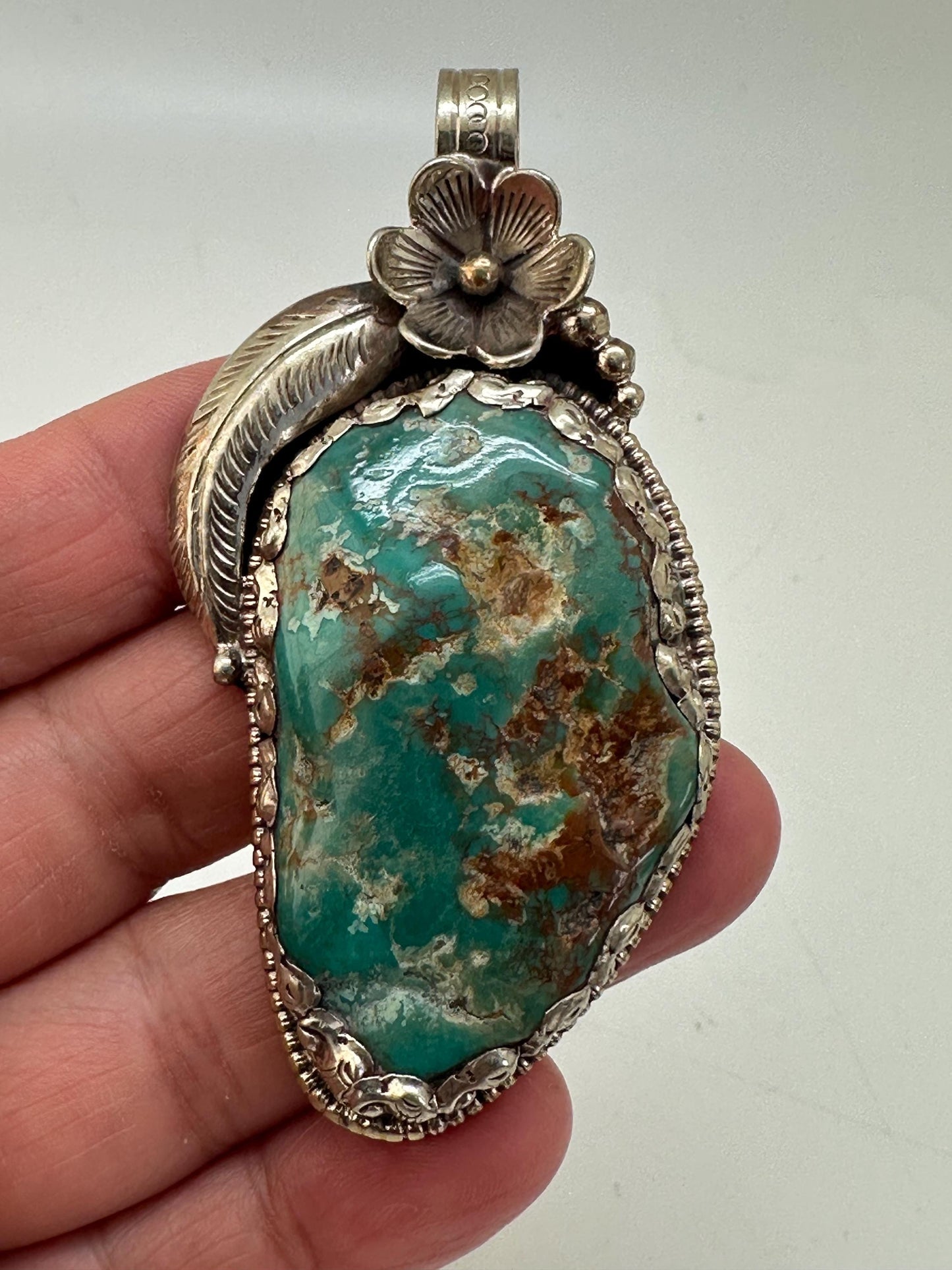 turquoise pendant ,handcrafted, tibetan silver, floral design, ethnic style,Nepalese