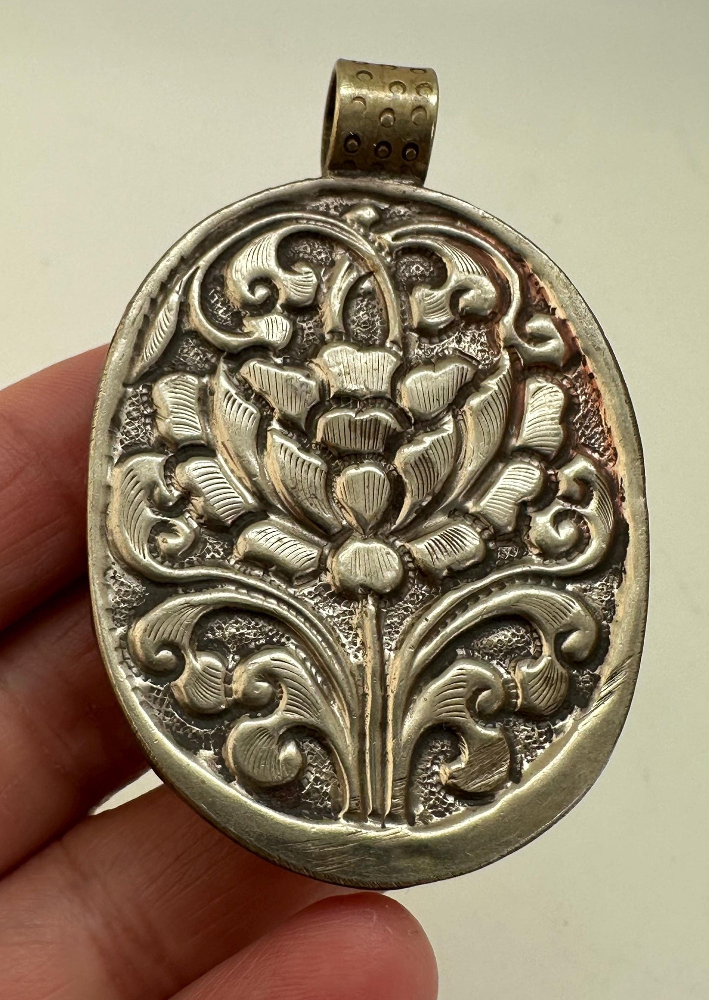 turquoise pendant, handcrafted,tibetan repousse silver,ethnic style,Nepalese 52mmX32mm