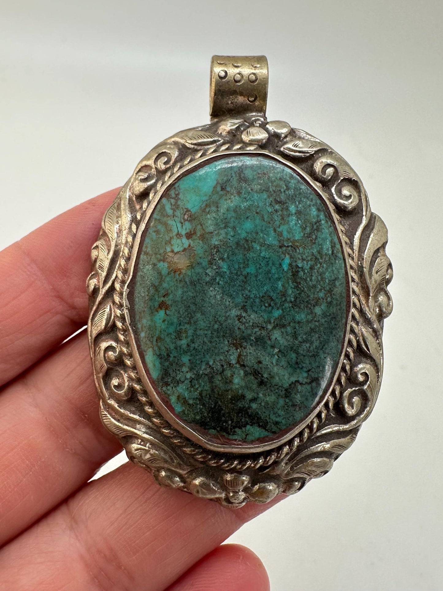 turquoise pendant, handcrafted,tibetan repousse silver,ethnic style,Nepalese 52mmX32mm