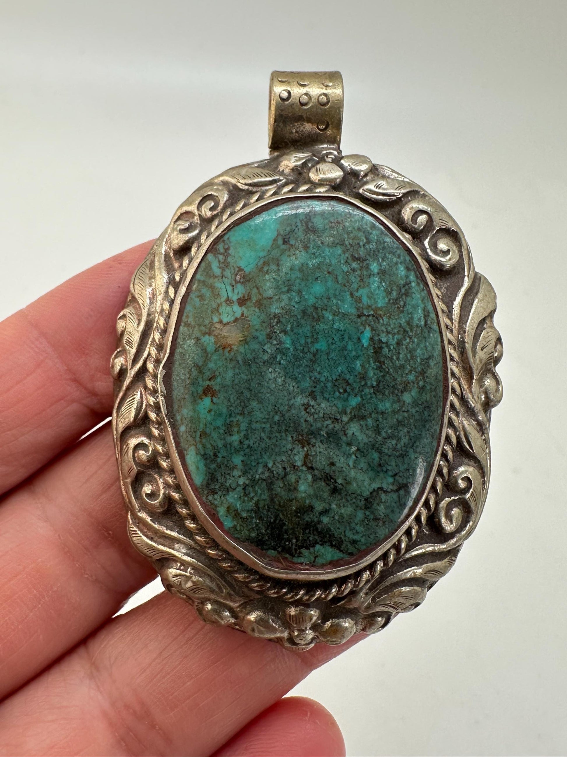 turquoise pendant, handcrafted,tibetan repousse silver,ethnic style,Nepalese 52mmX32mm