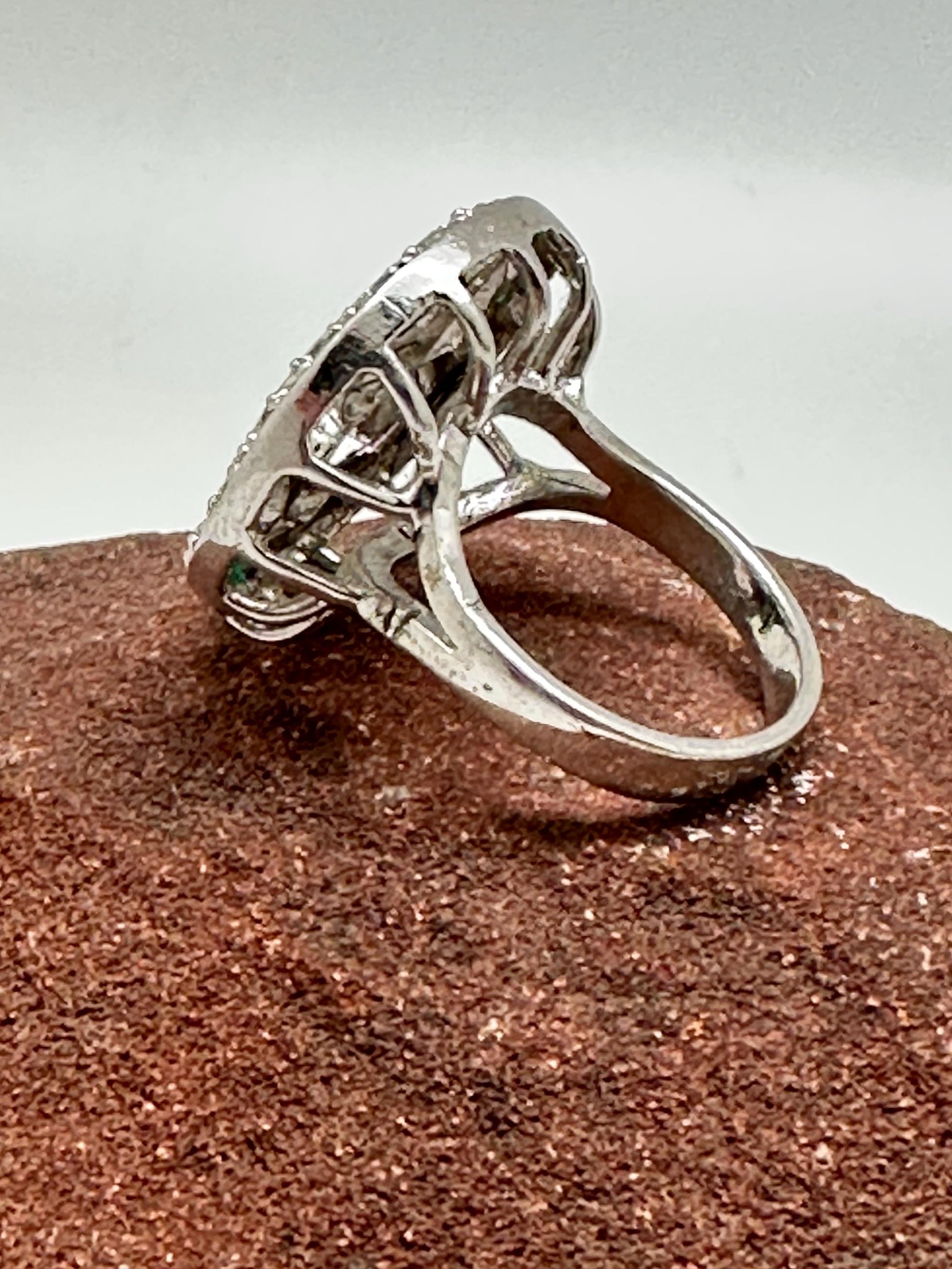 Om ring, emarald, sterling silver, handcrafted,meditation,size 8