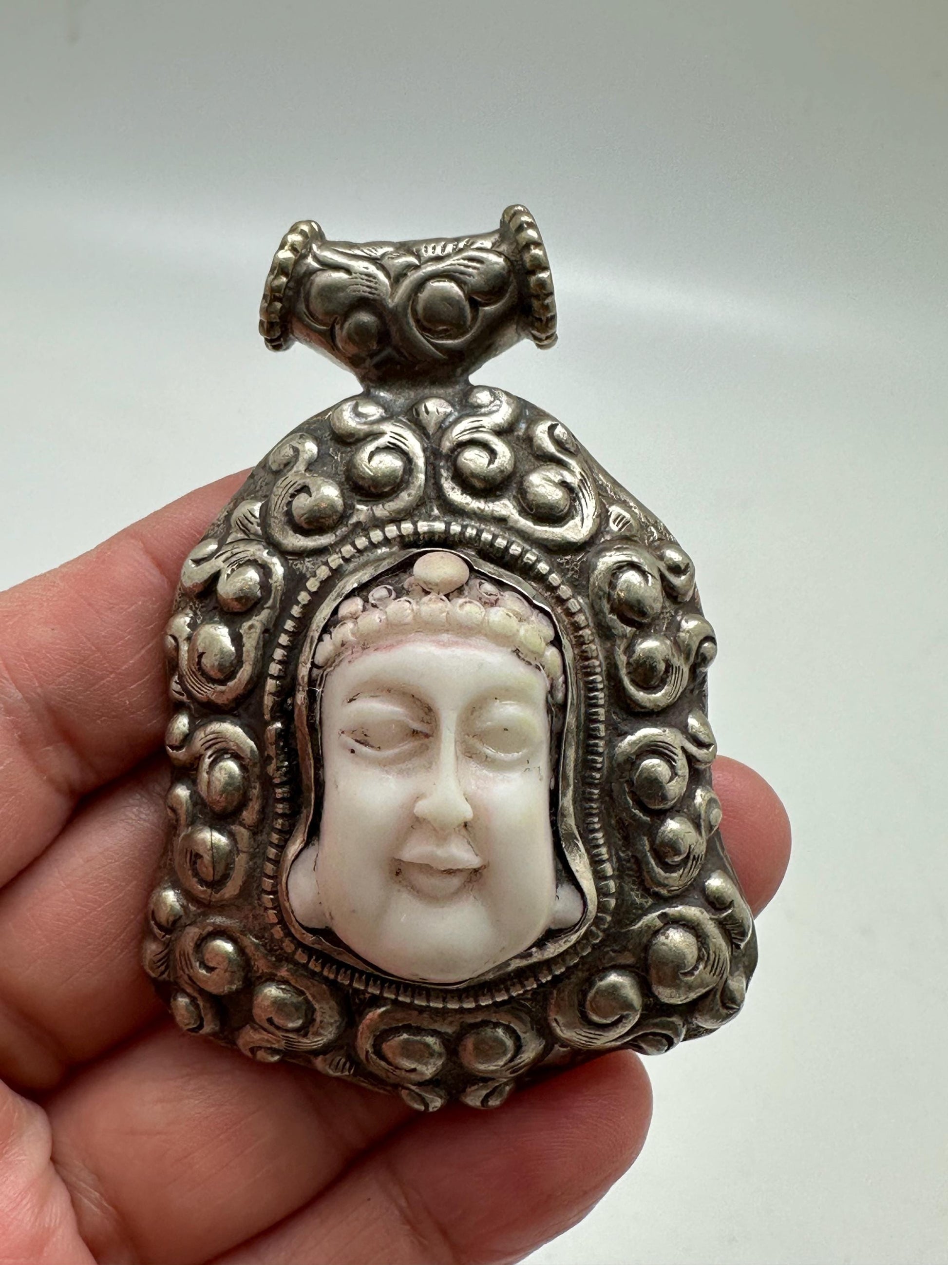 Buddha pendant, large pendant, buddha face, handcrafted,white resin,tibetan repousse silver,amulet,66X43mm