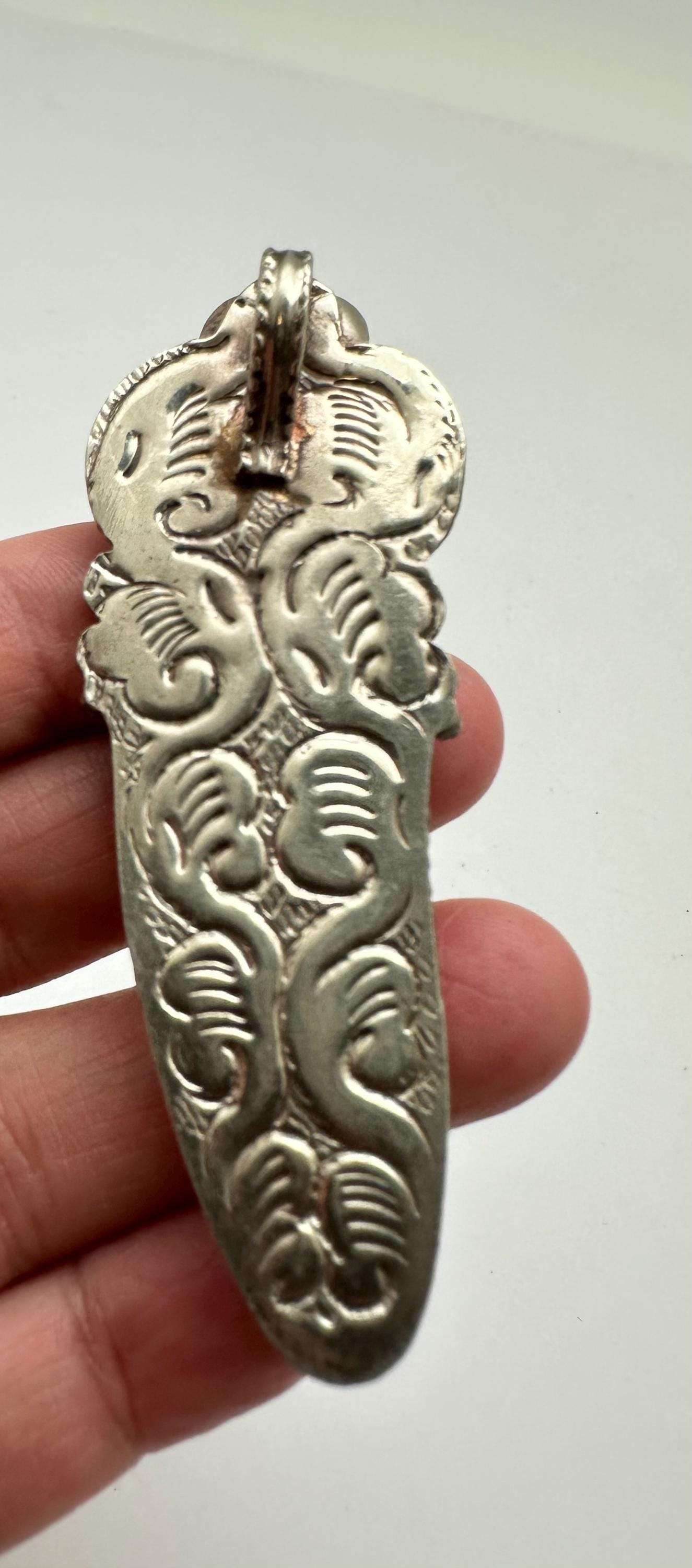 Bone carved feather pendant, handcrafted, Tibetan silver,floral design,ethnic style