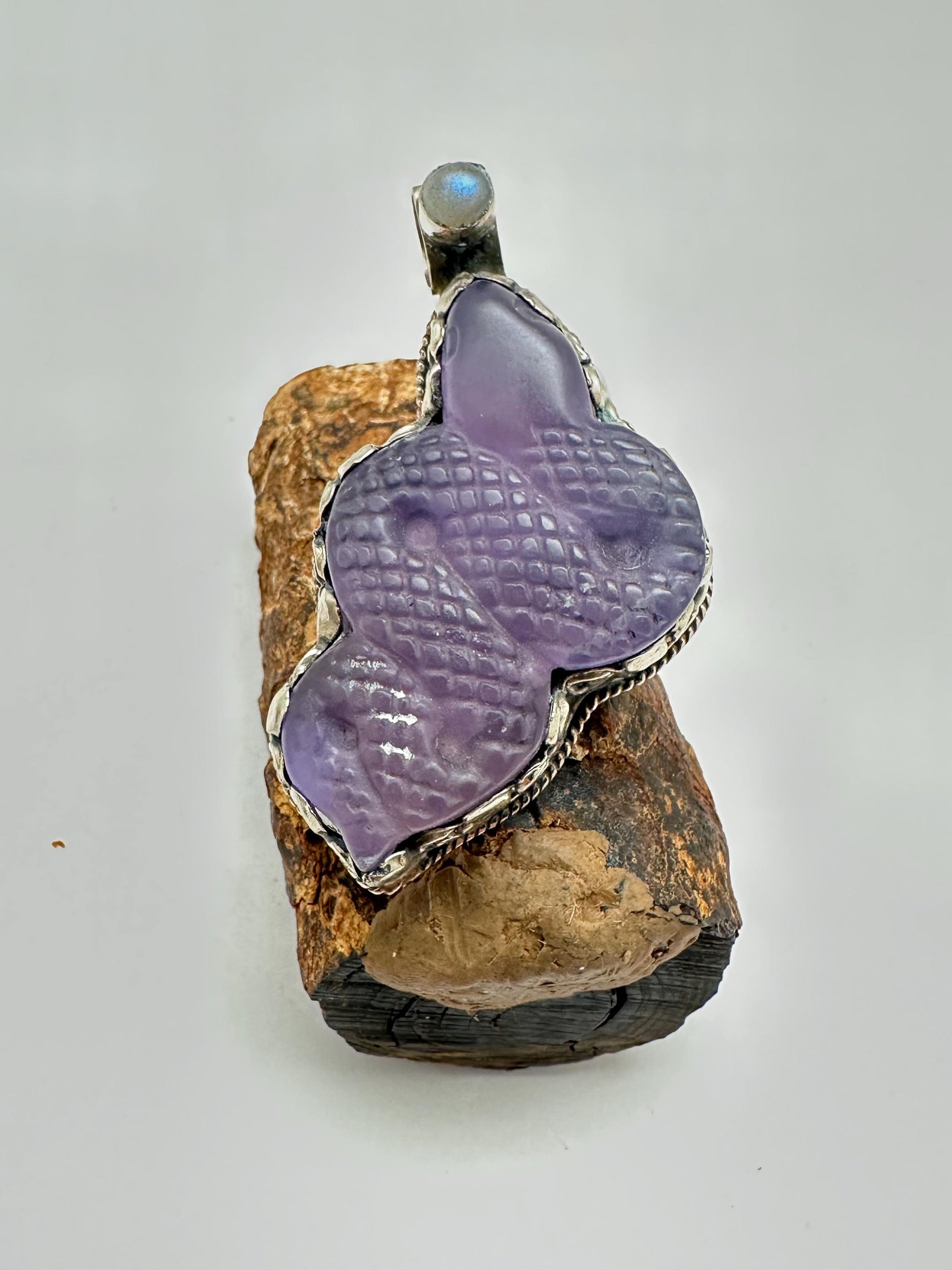 Snake pendant, fluorite carved , handcrafted, Tibetan silver,labradorite,61.7mmX33.8mm