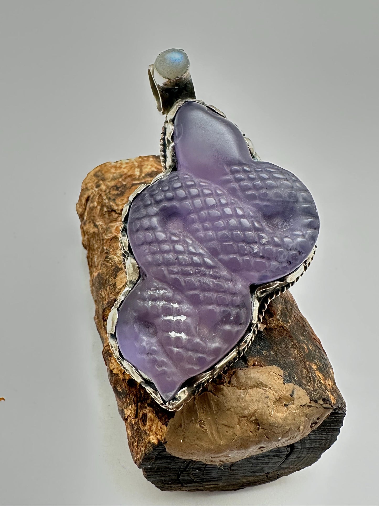 Snake pendant, fluorite carved , handcrafted, Tibetan silver,labradorite,61.7mmX33.8mm