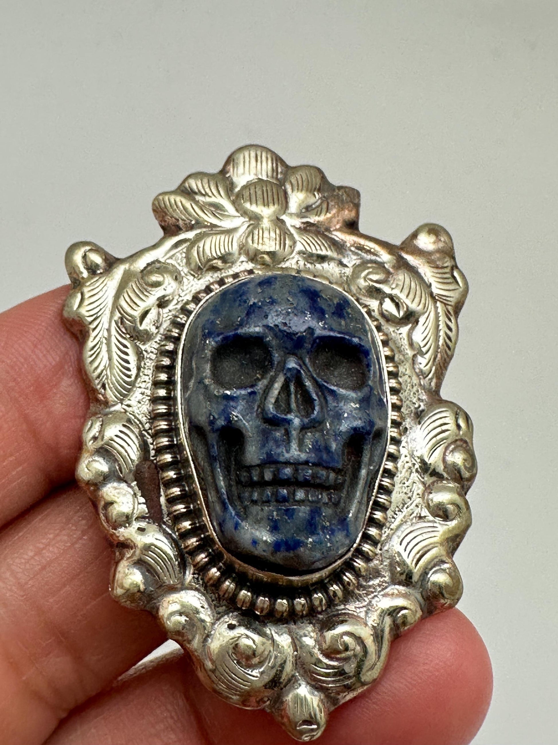 Lapis lazuli, skull pendant,Tibetan silver,Ethnic style,handcrafted,1.89mmX1.33mm