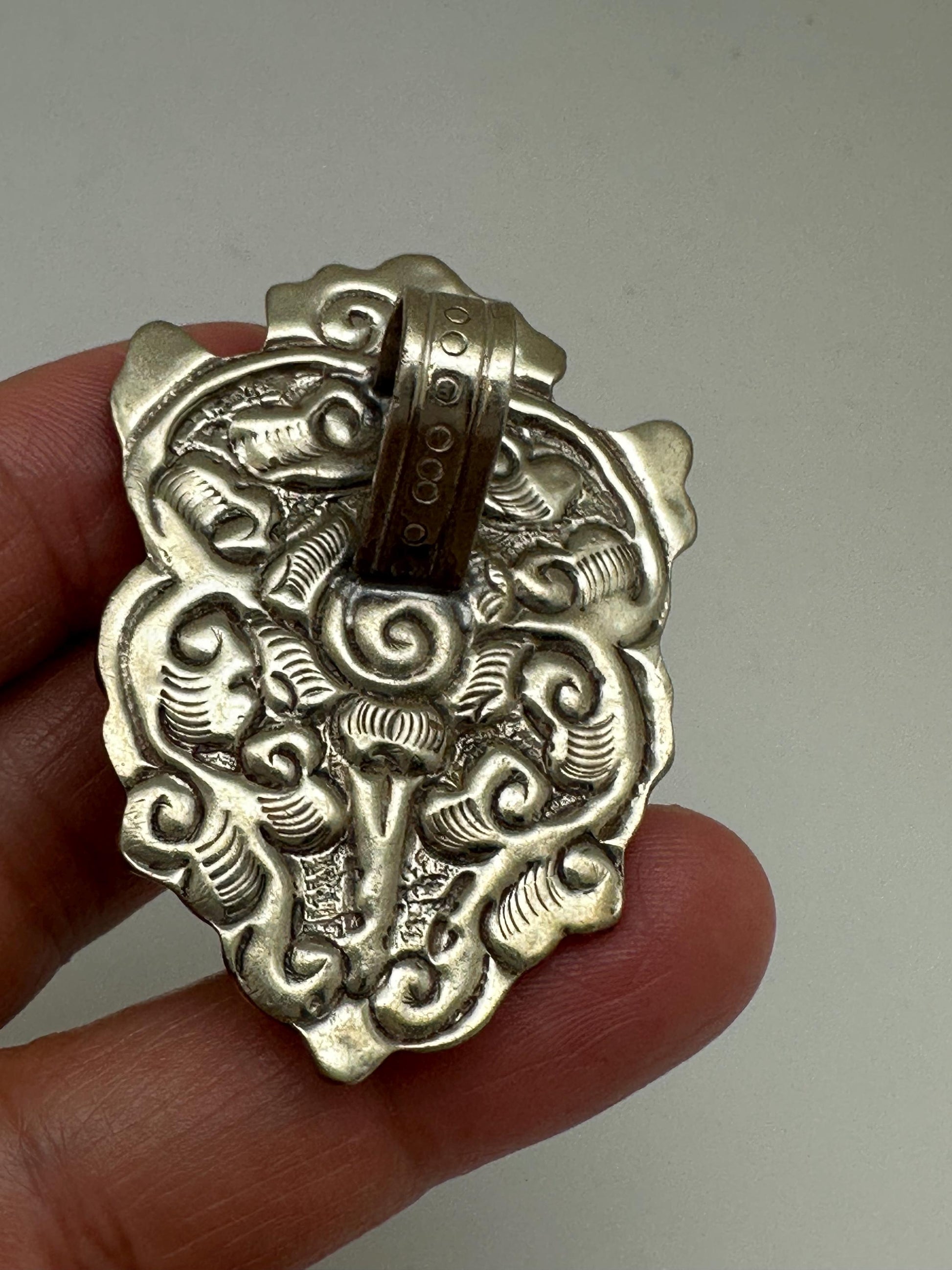 Lapis lazuli, skull pendant,Tibetan silver,Ethnic style,handcrafted,1.89mmX1.33mm