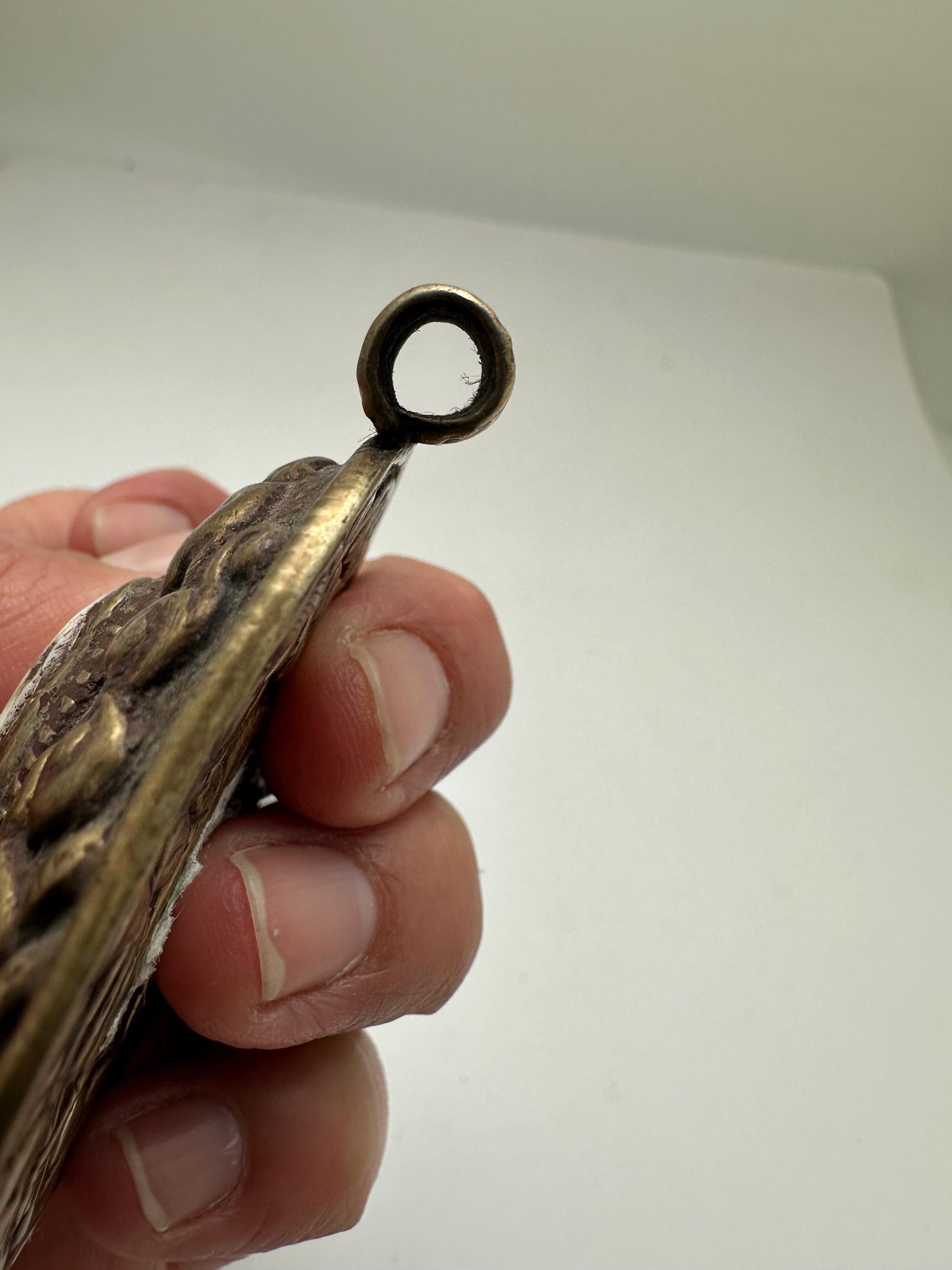 Shell pendant,handcrafted,brass pendant,ethnic style,53.6mmX57.6mm