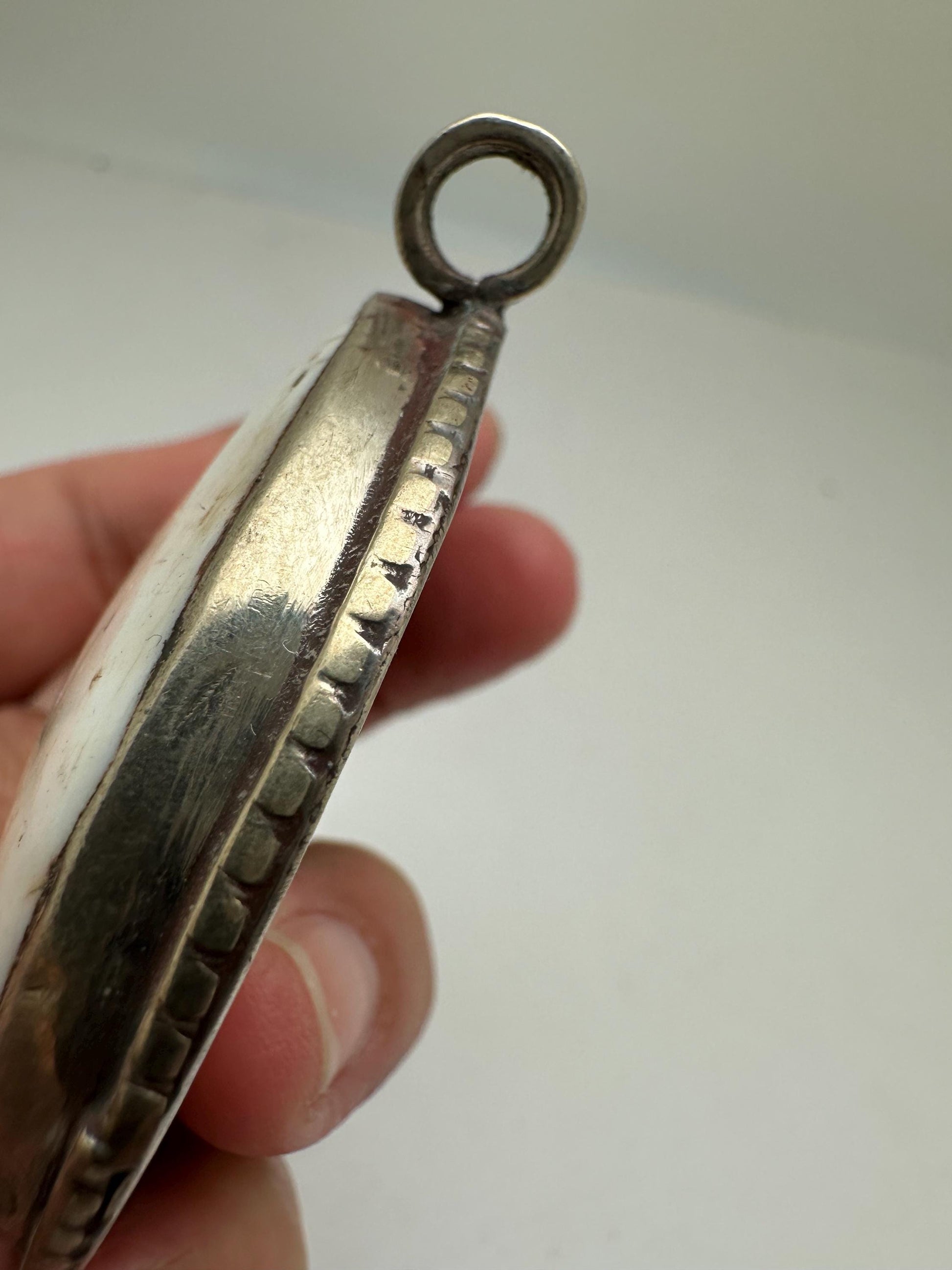 Shell pendant,handcrafted,Tibetan silver,ethnic style,Nepalese