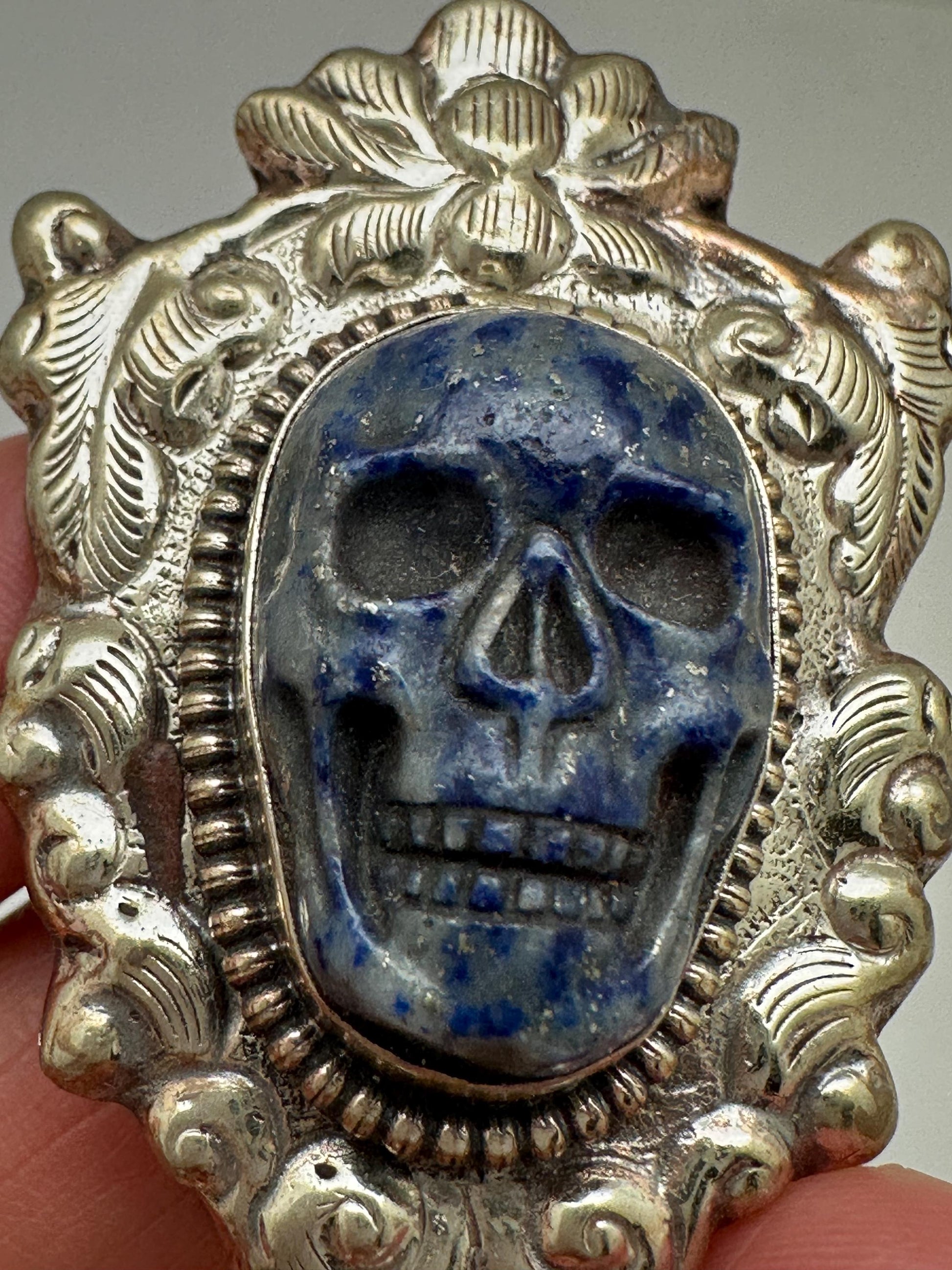 Lapis lazuli, skull pendant,Tibetan silver,Ethnic style,handcrafted,1.89mmX1.33mm