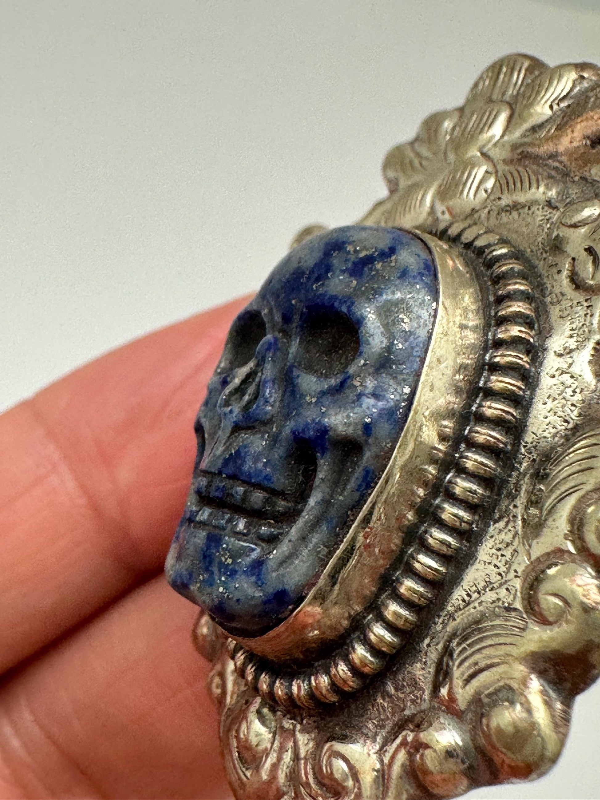 Lapis lazuli, skull pendant,Tibetan silver,Ethnic style,handcrafted,1.89mmX1.33mm
