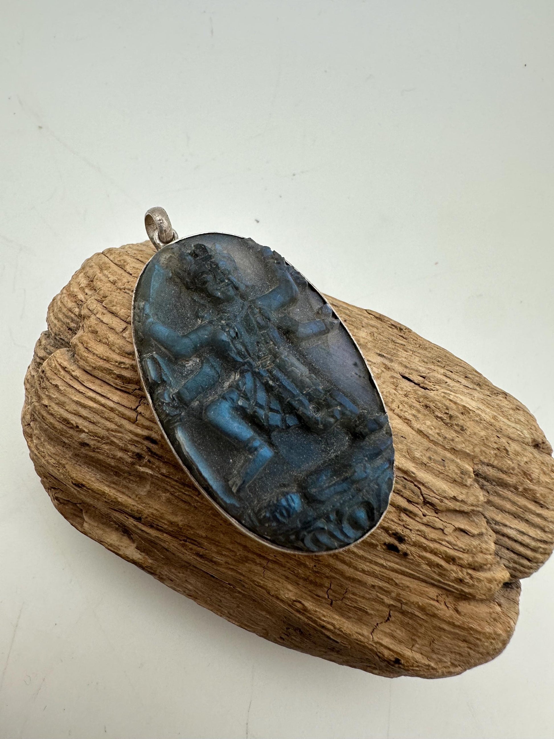 Kali pendant, master handcrafted labradorite with sterling silver, from nepal one of the kind