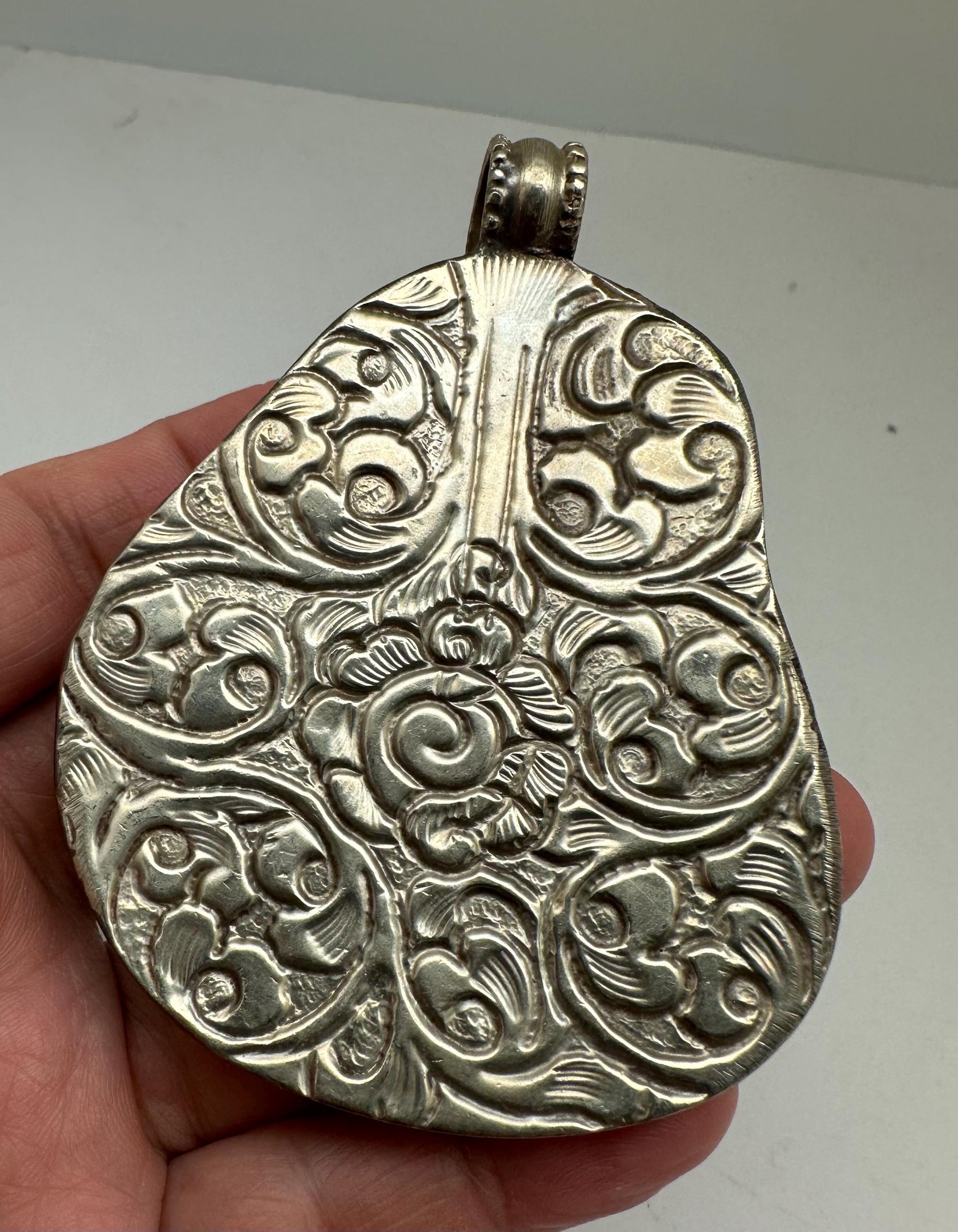 Lapis Lazuli Pendant, Handcrafted Tibetan Repoussé Silver, Animal Motif Jewelry