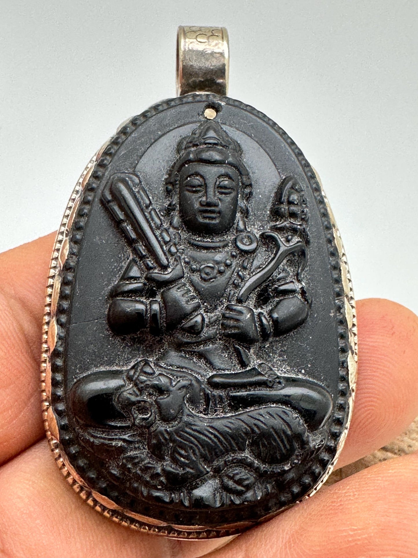 obsidian akasagarbha , boddhisattva, amulet,tibetan silver,