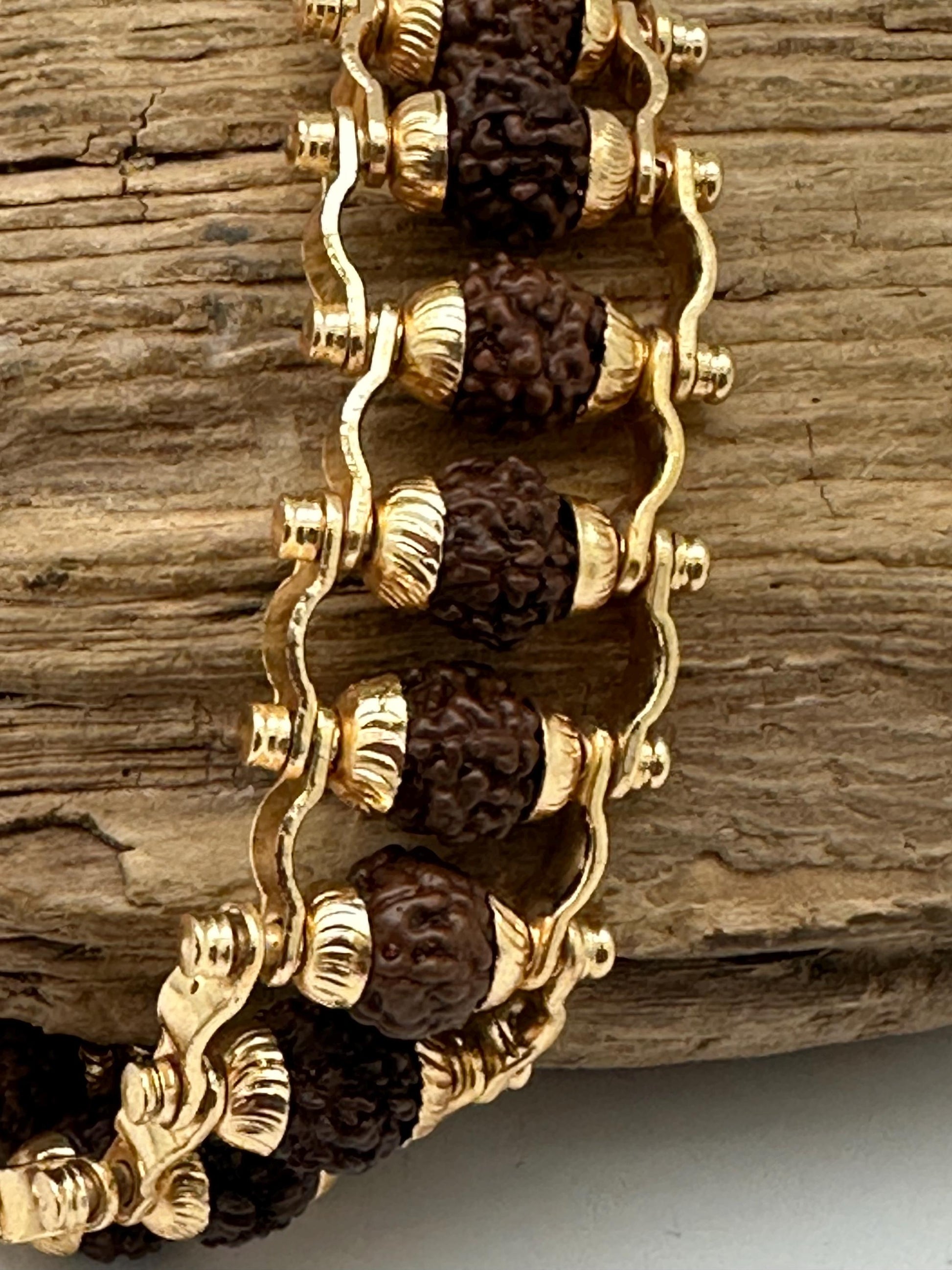 Rudrasha bracelet, emulate , master handmade with gild