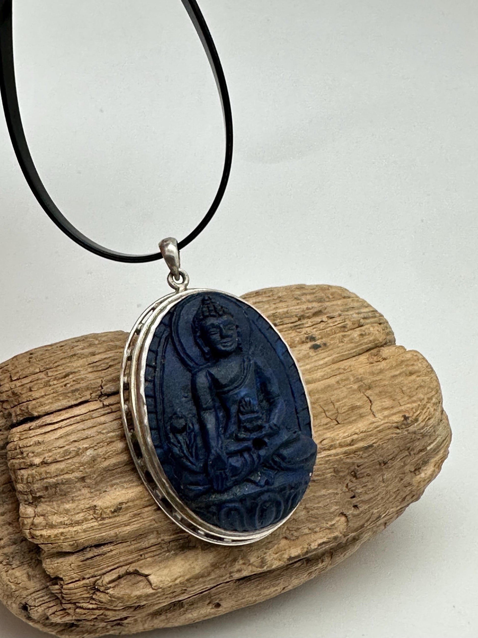 Medicine Buddha, untreated natural lapis lazily with 925 sterling silver, master handcrafted from nepal
