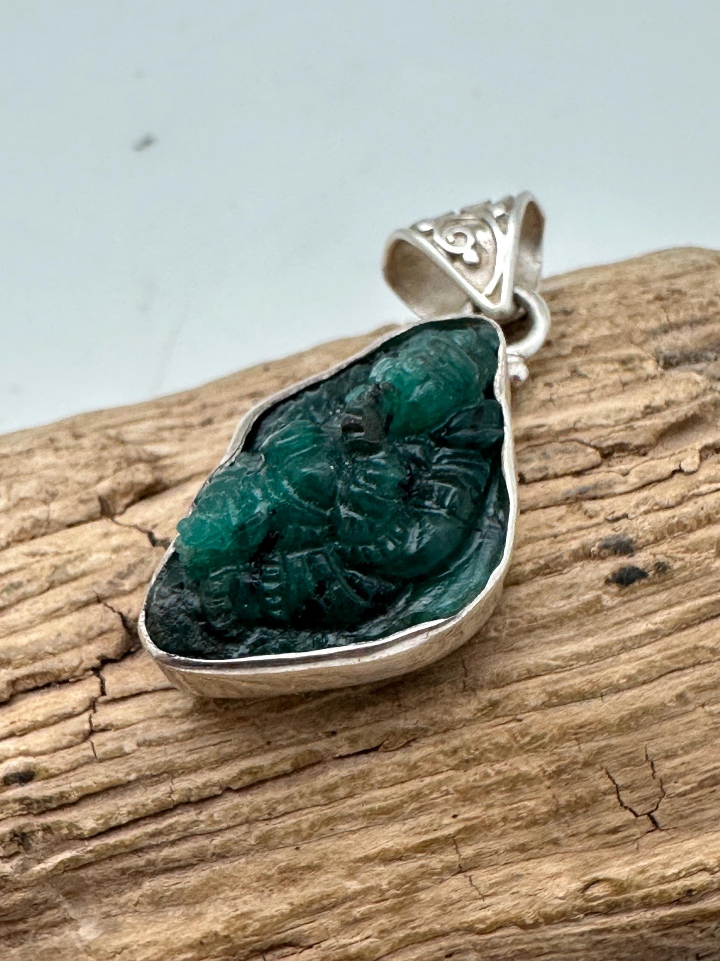 Emeril Ganesh Ganesh, untreated, natural Emerald, master handcrafted with sterling silver
