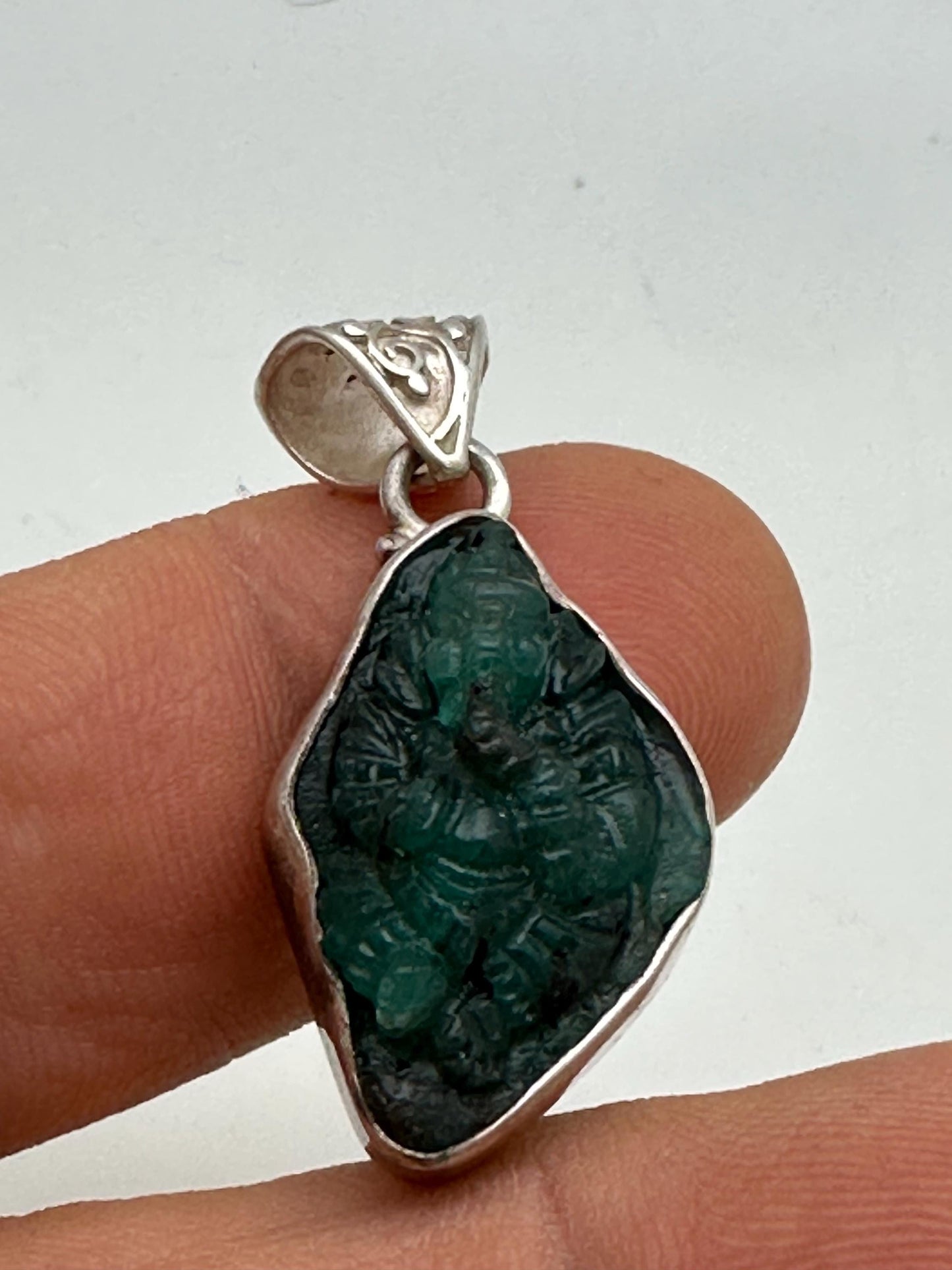 Emeril Ganesh Ganesh, untreated, natural Emerald, master handcrafted with sterling silver