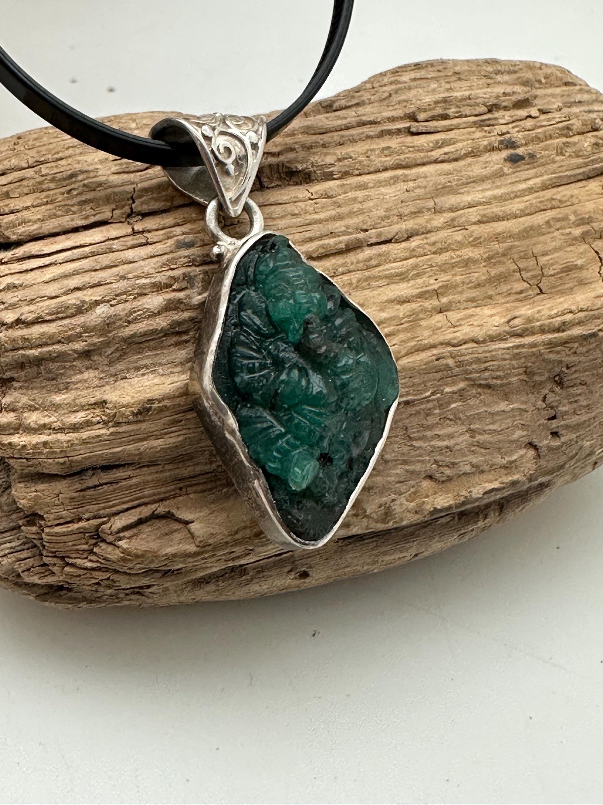 Emeril Ganesh Ganesh, untreated, natural Emerald, master handcrafted with sterling silver