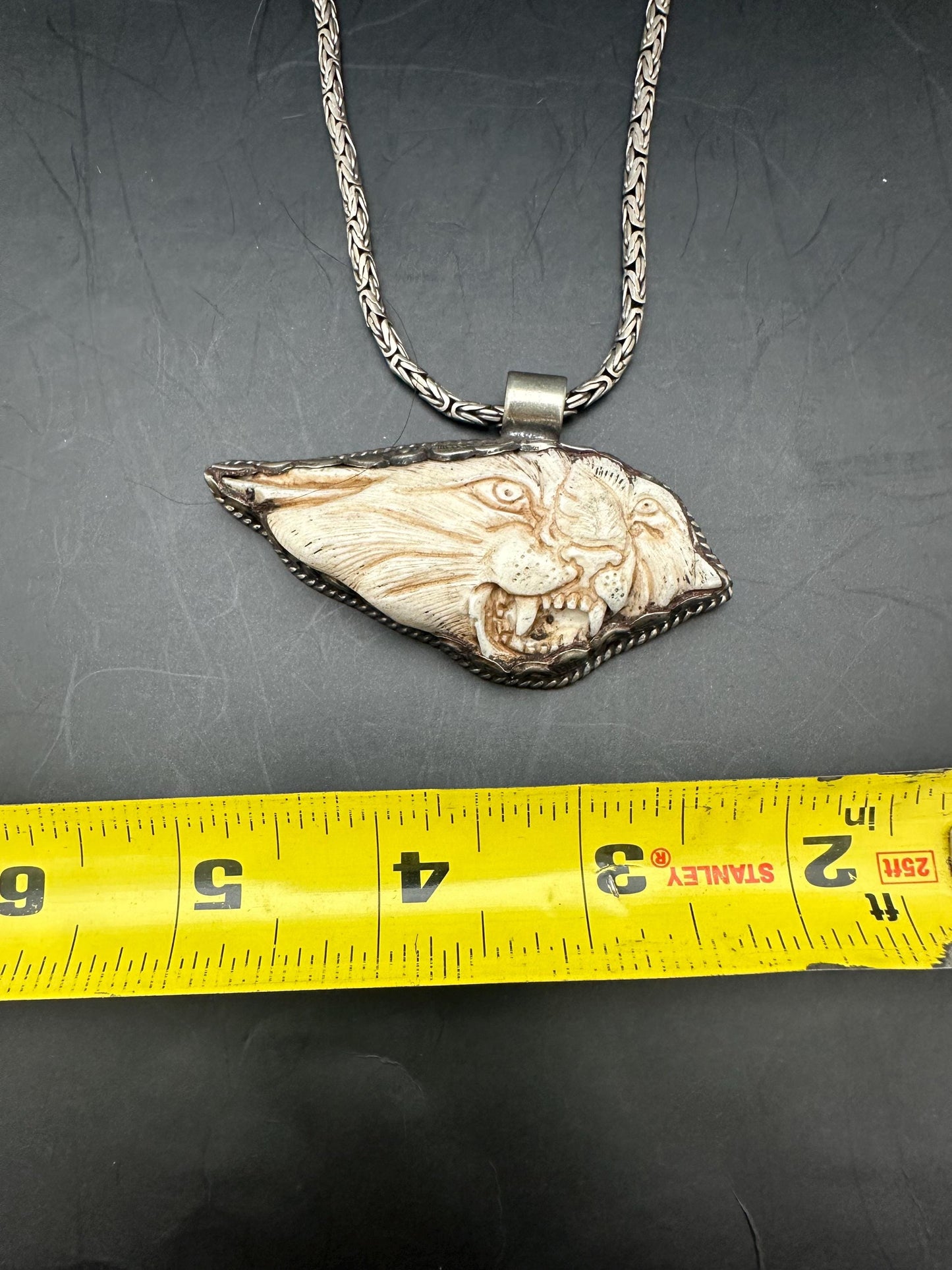 Yak bone tiger pendant, set Tibetan silver