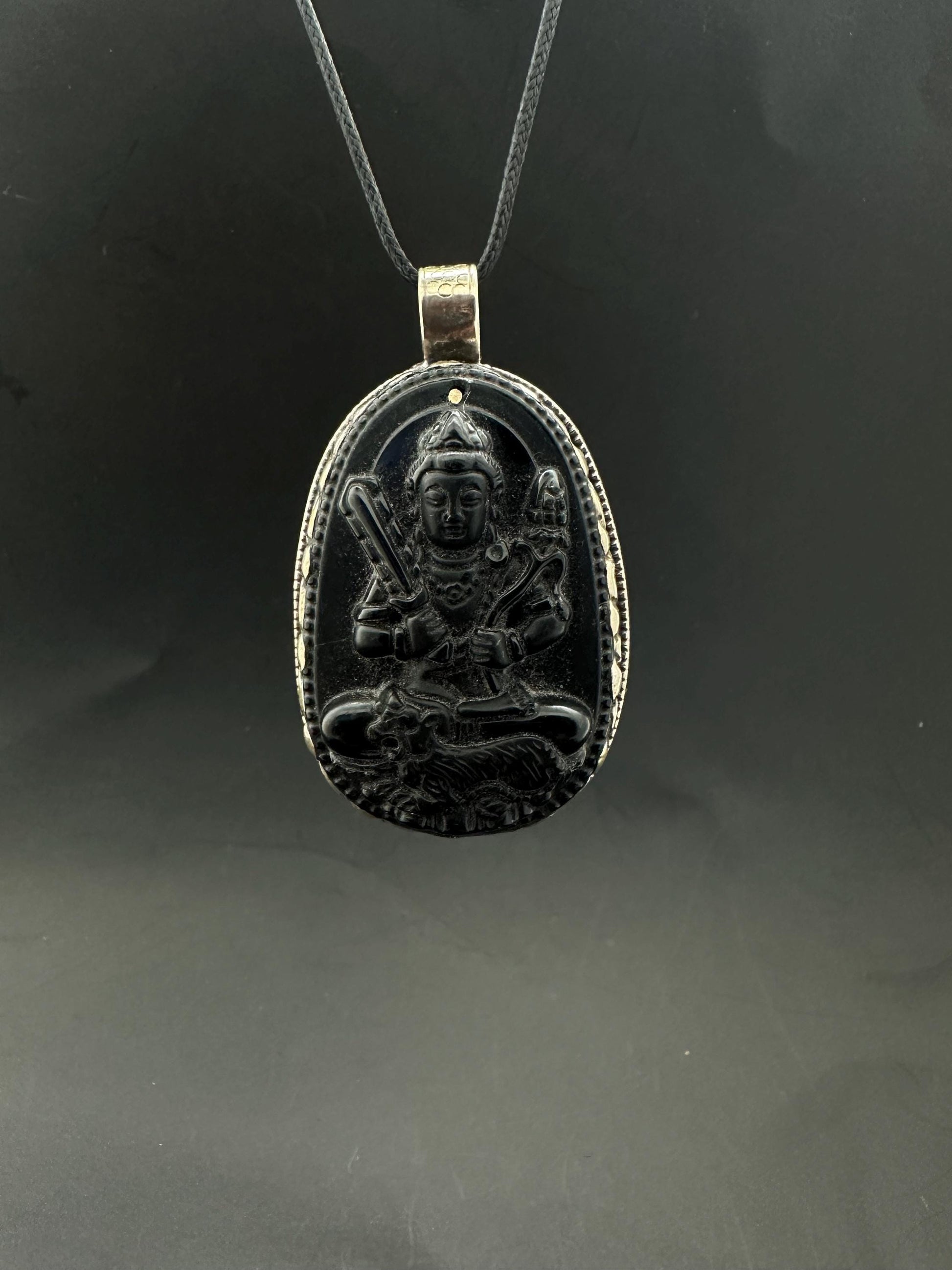 obsidian akasagarbha , boddhisattva, amulet,tibetan silver,