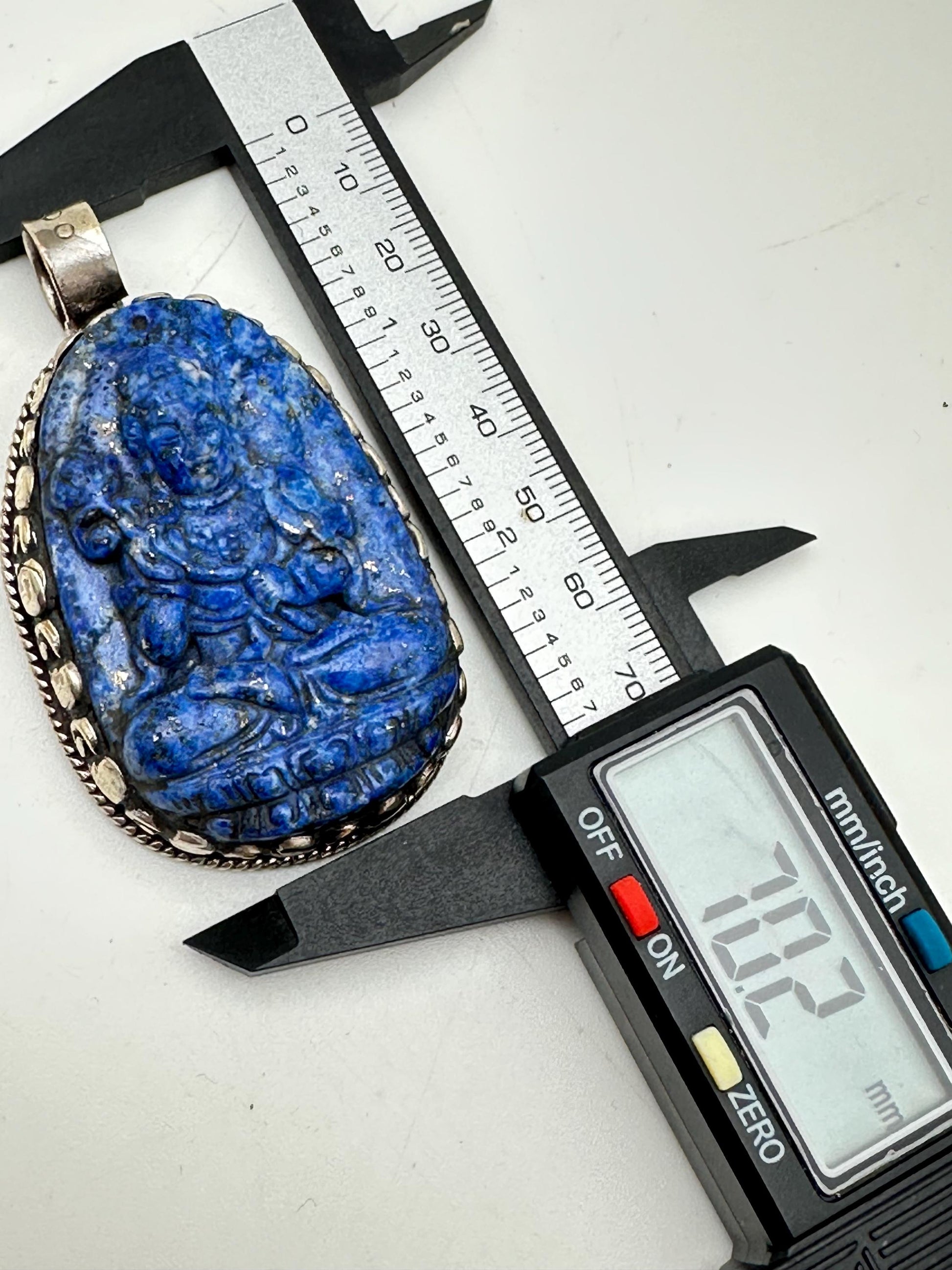 Handcarved Lapis lazuli , quan yin buddha , Kwan Yin Pendant, Tibetan Silver Bodhisattva