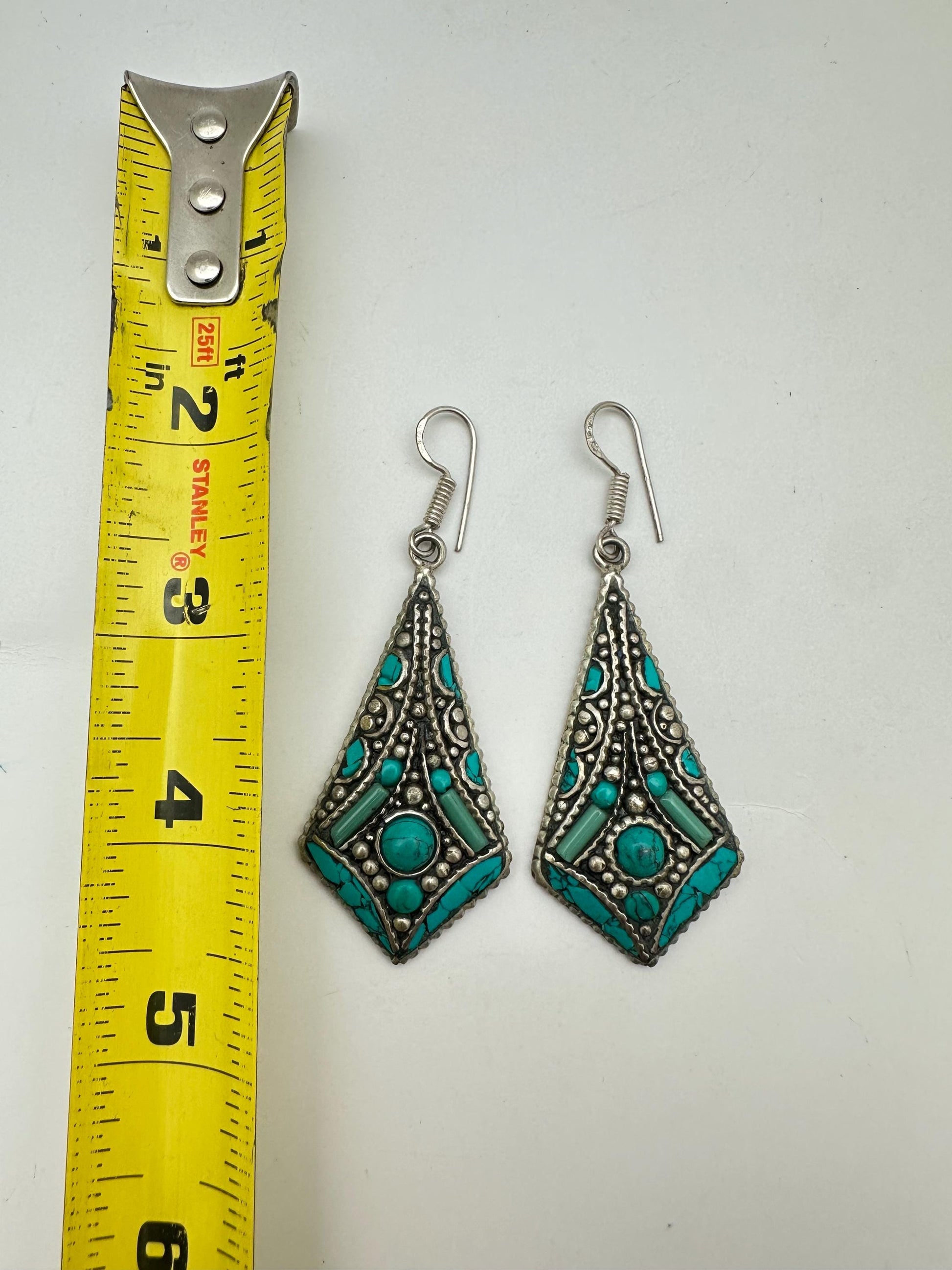 Tibetan earring, inlaid turquoise master handcrafted with Tibetan silver from Nepal