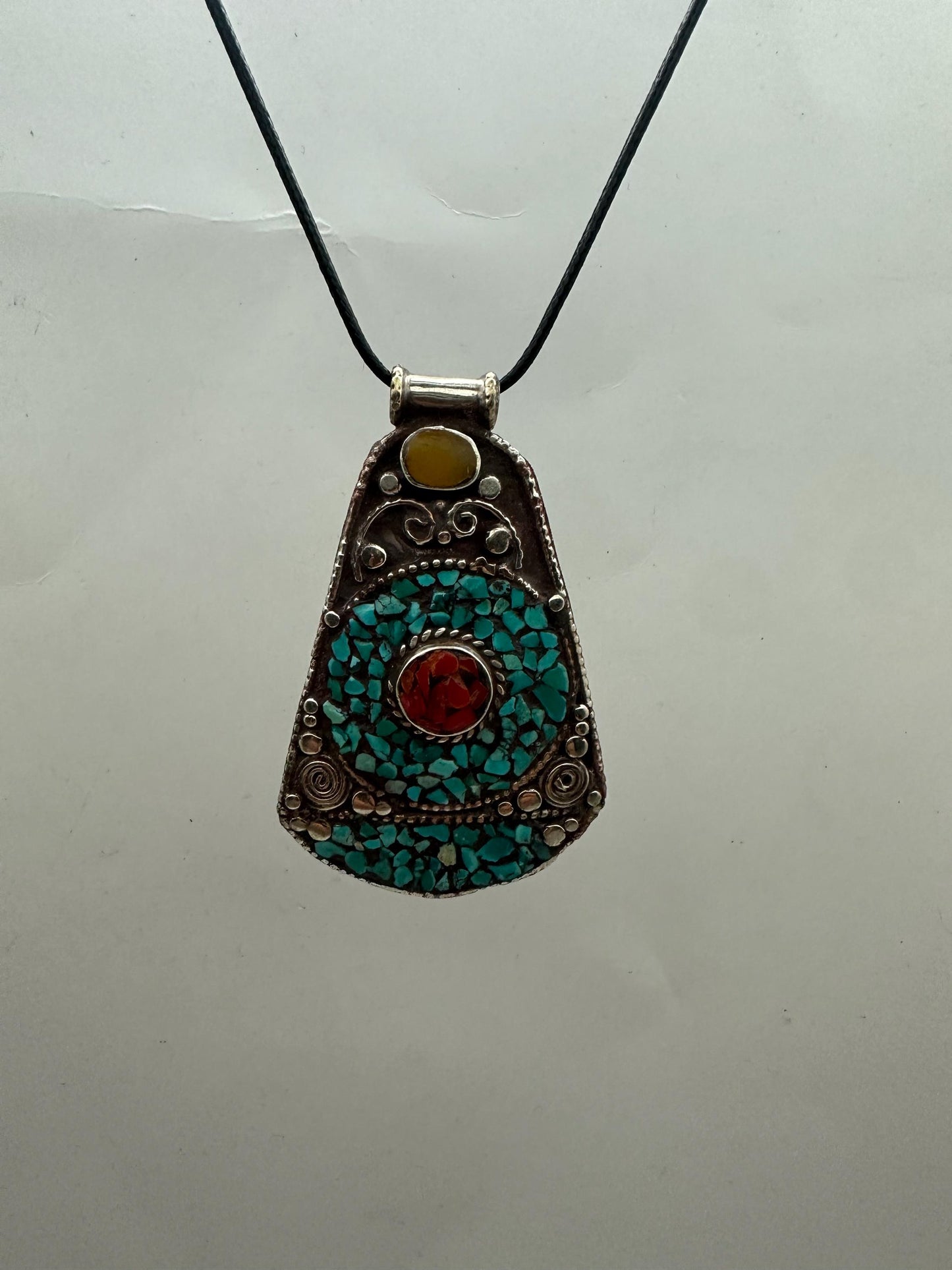 Inlay turquoise pendant, master handcrafted with Tibetan silver