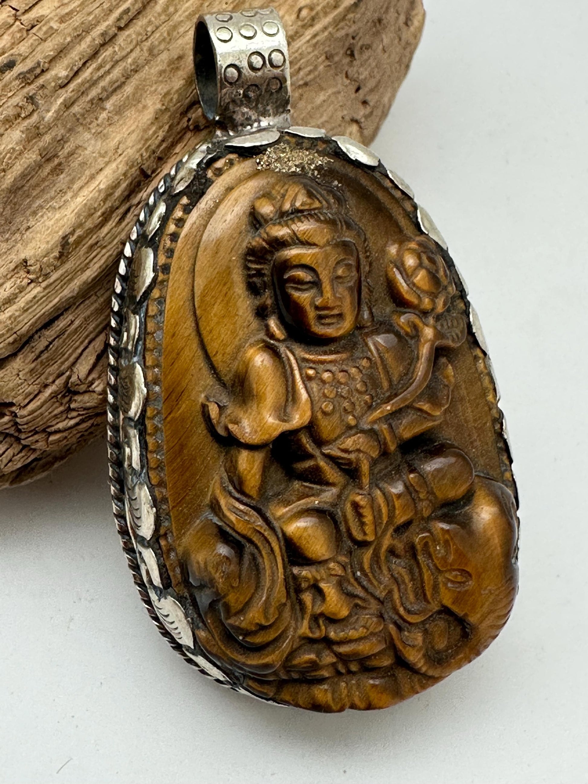 Handcarved tiger eye pendent , quan yin buddha , Kwan Yin Pendant, Tibetan Silver Bodhisattva,55mmX30mm
