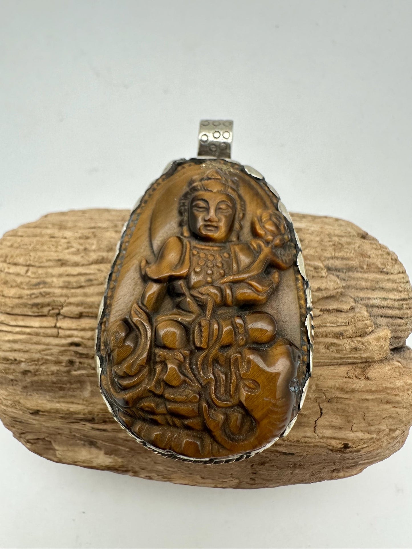 Handcarved tiger eye pendent , quan yin buddha , Kwan Yin Pendant, Tibetan Silver Bodhisattva,55mmX30mm