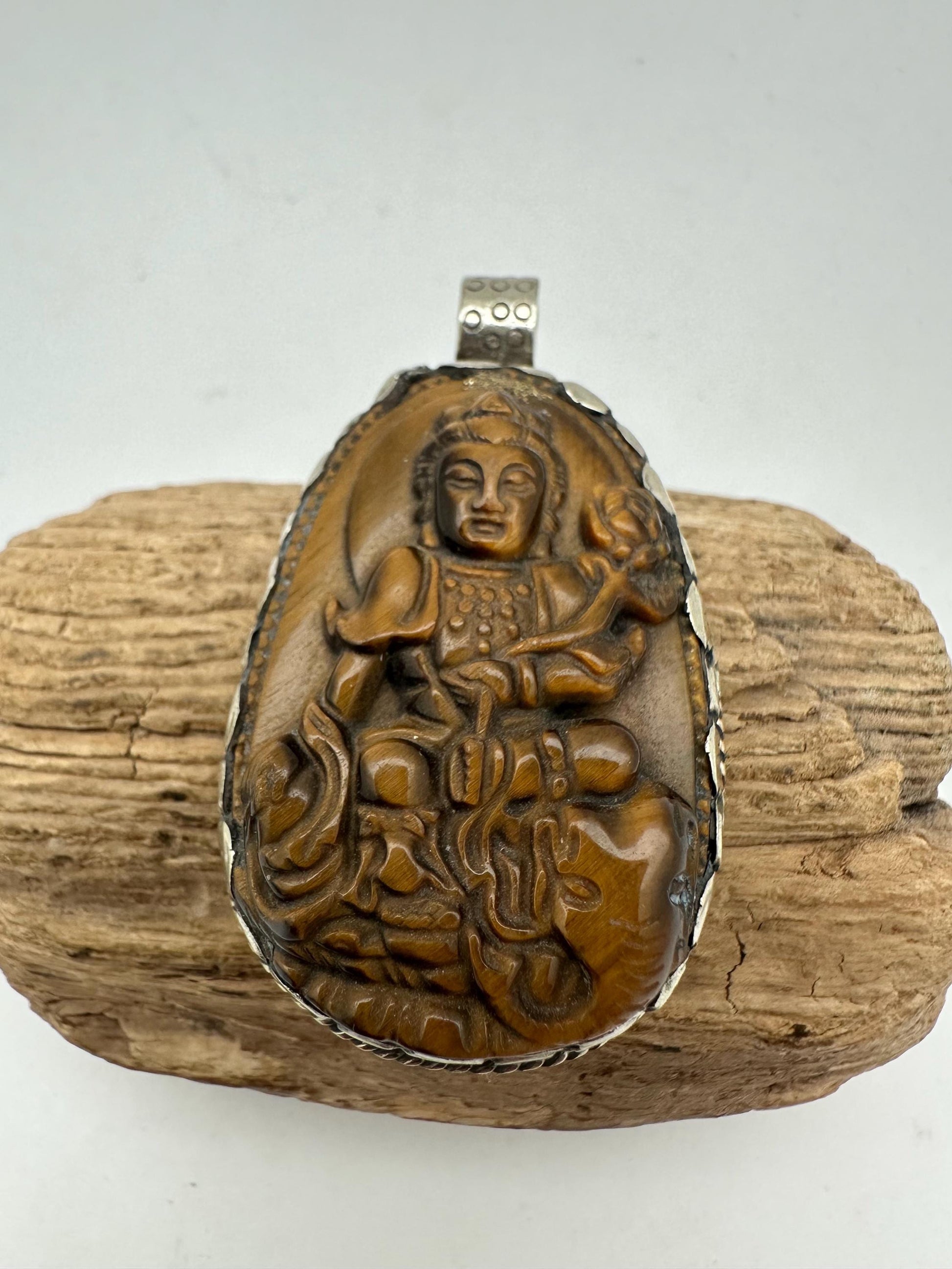 Handcarved tiger eye pendent , quan yin buddha , Kwan Yin Pendant, Tibetan Silver Bodhisattva,55mmX30mm