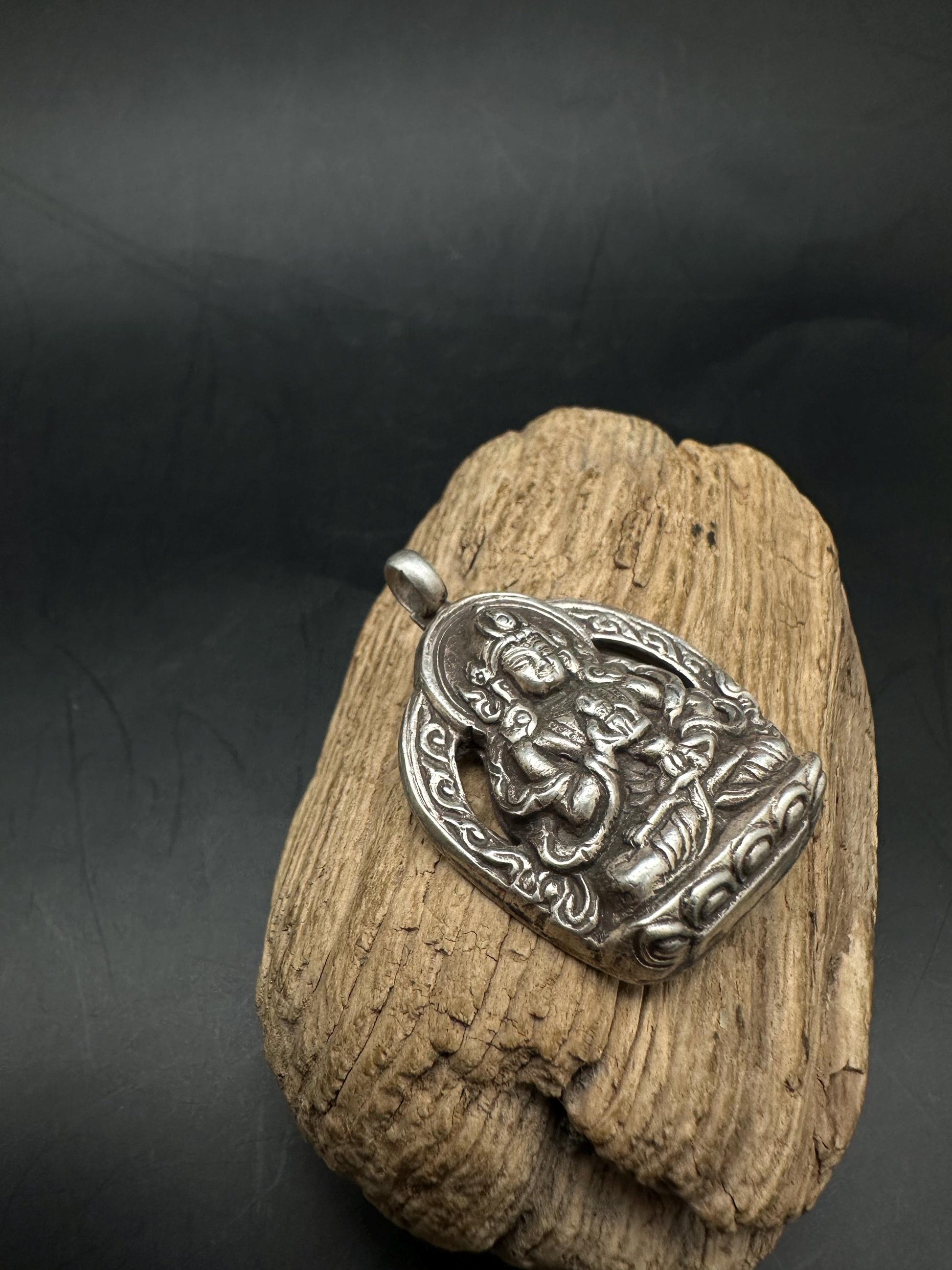 Vajra sattava , buddha of purification, sterling silver