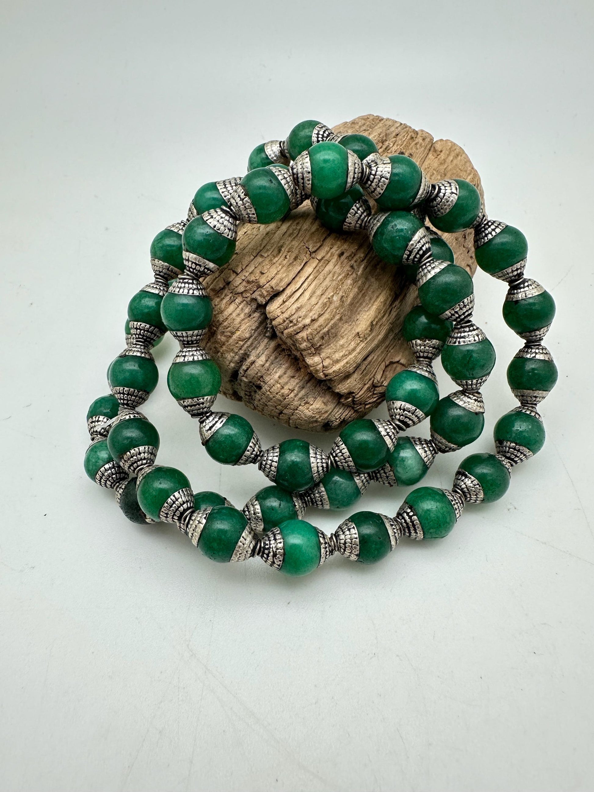 Jade bead maka, Handcrafted Nepal Jewelry Making Beads, Brass & Tibetan Silver Capped