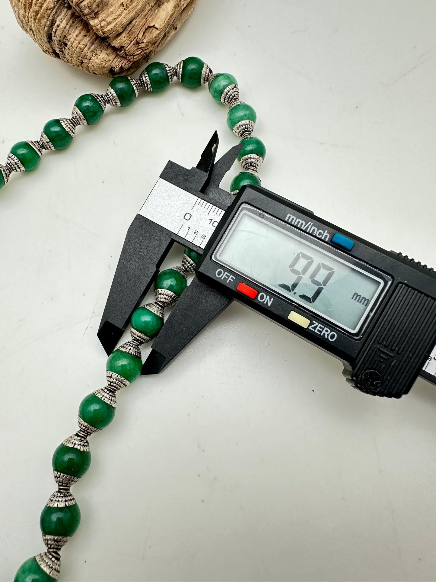 Jade bead maka, Handcrafted Nepal Jewelry Making Beads, Brass & Tibetan Silver Capped