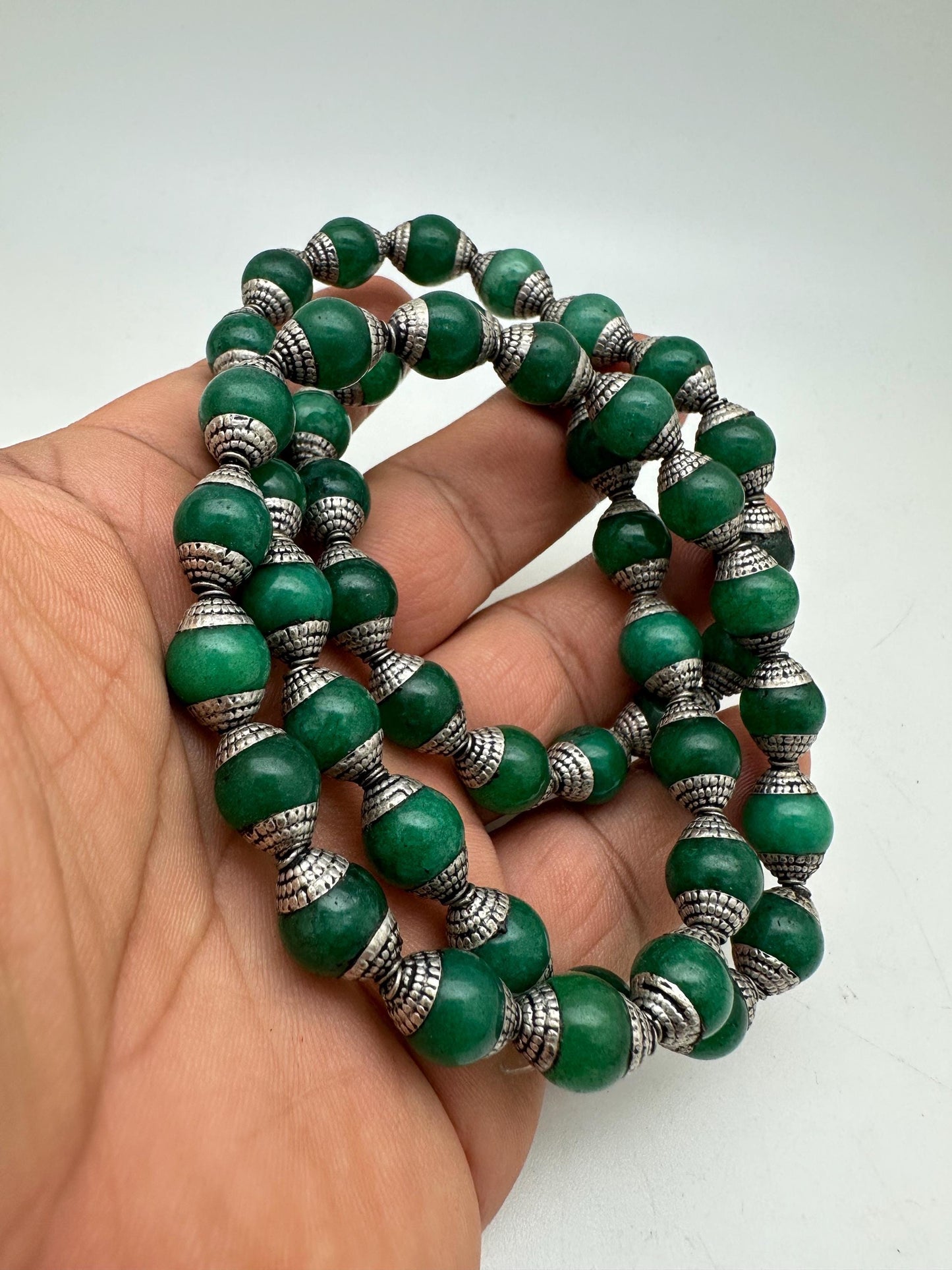 Jade bead maka, Handcrafted Nepal Jewelry Making Beads, Brass & Tibetan Silver Capped