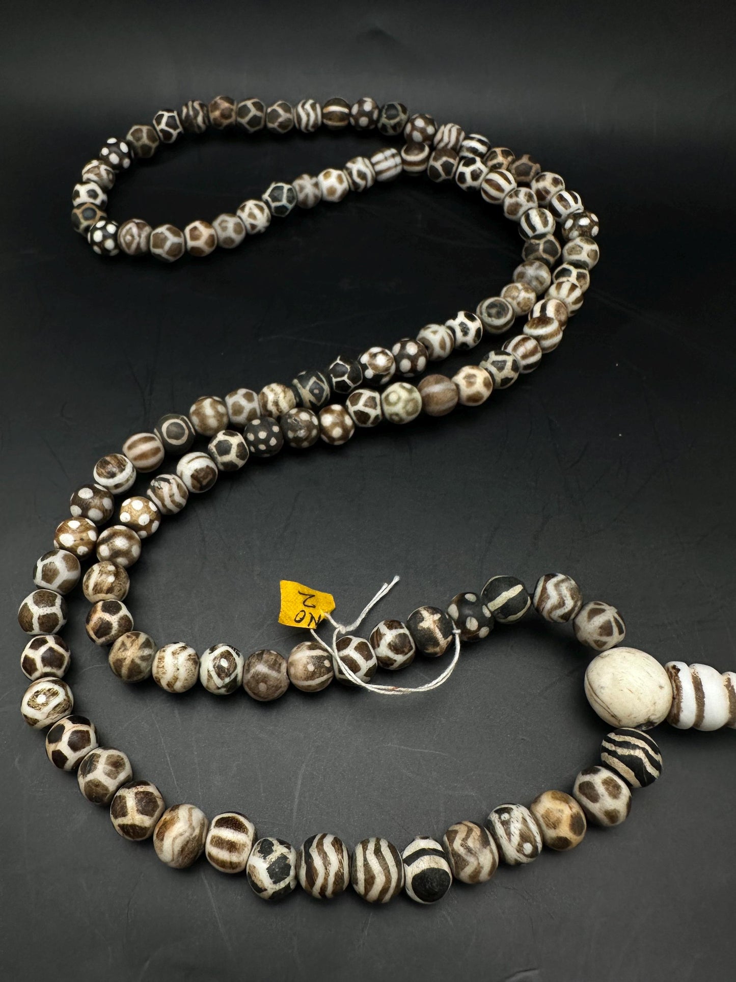 Vintage pumtek Petrified Wood Bead mala