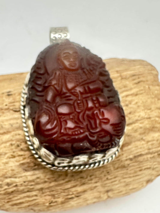 Handcrafted Kwan Yin carnelian agate, Pendant, quan yin buddha, Tibetan Silver Boddhisatva,25mmX50mm