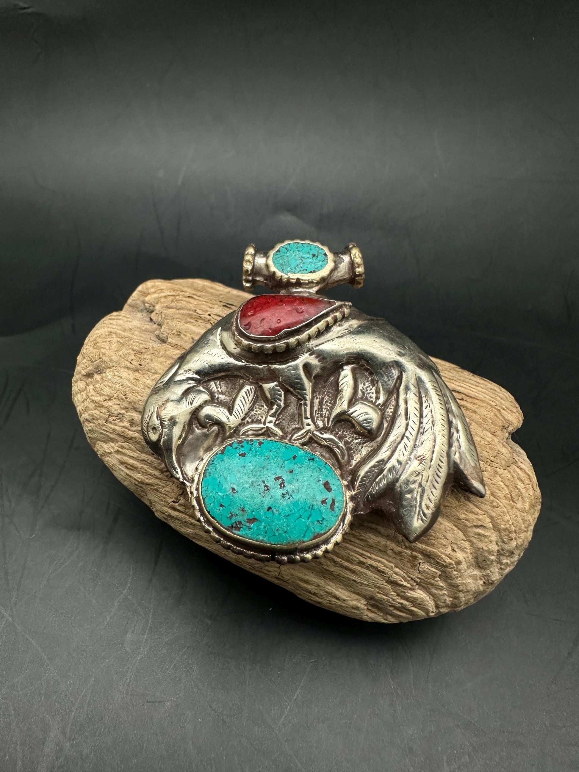 Bird pendant, inlaid turquoise and coral, master handcrafted with Tibetan silver