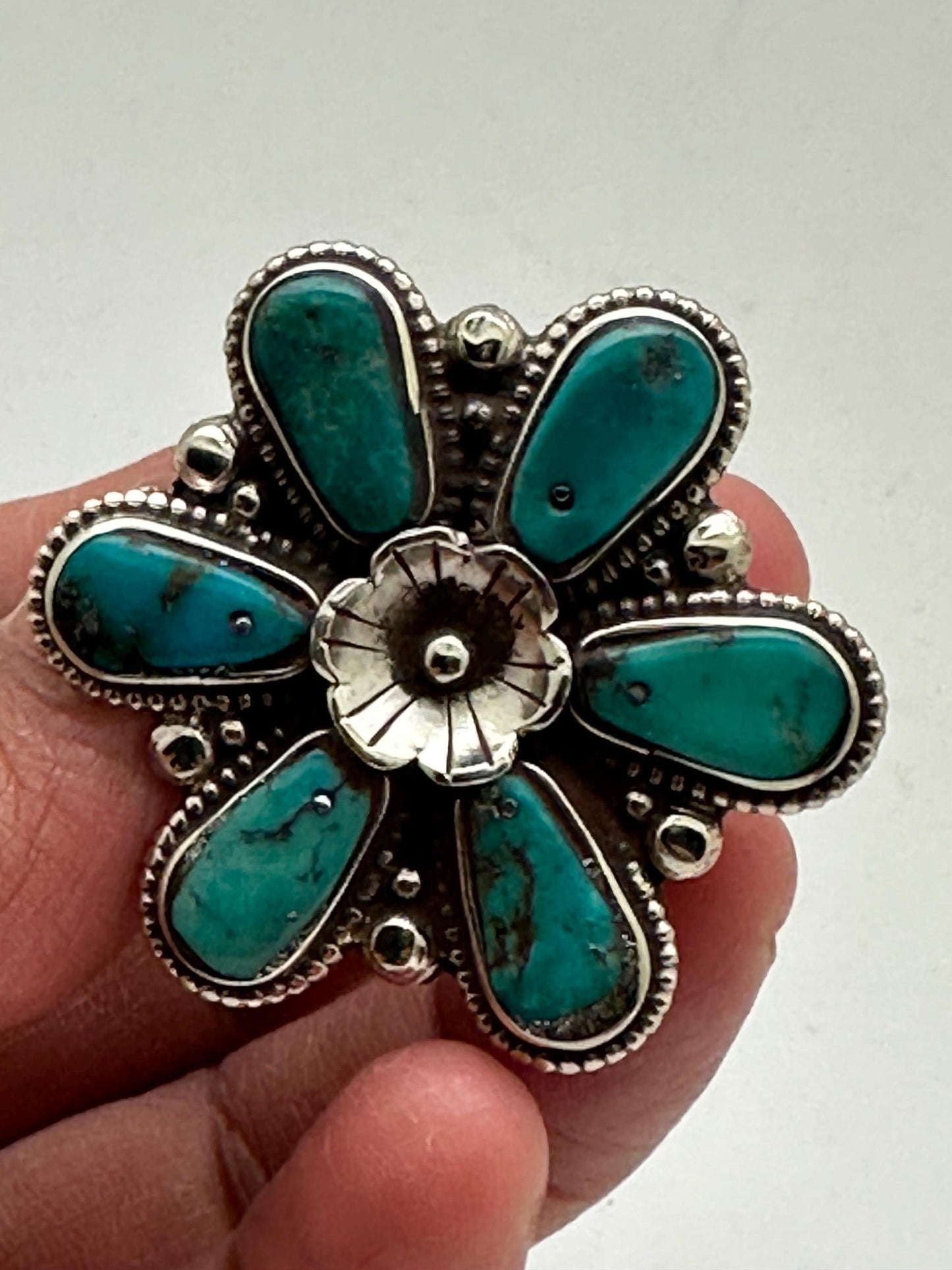 Turquoise Floral Ring, Handcrafted Tibetan Silver, Adjustable Ethnic Style (39mmX39mm)