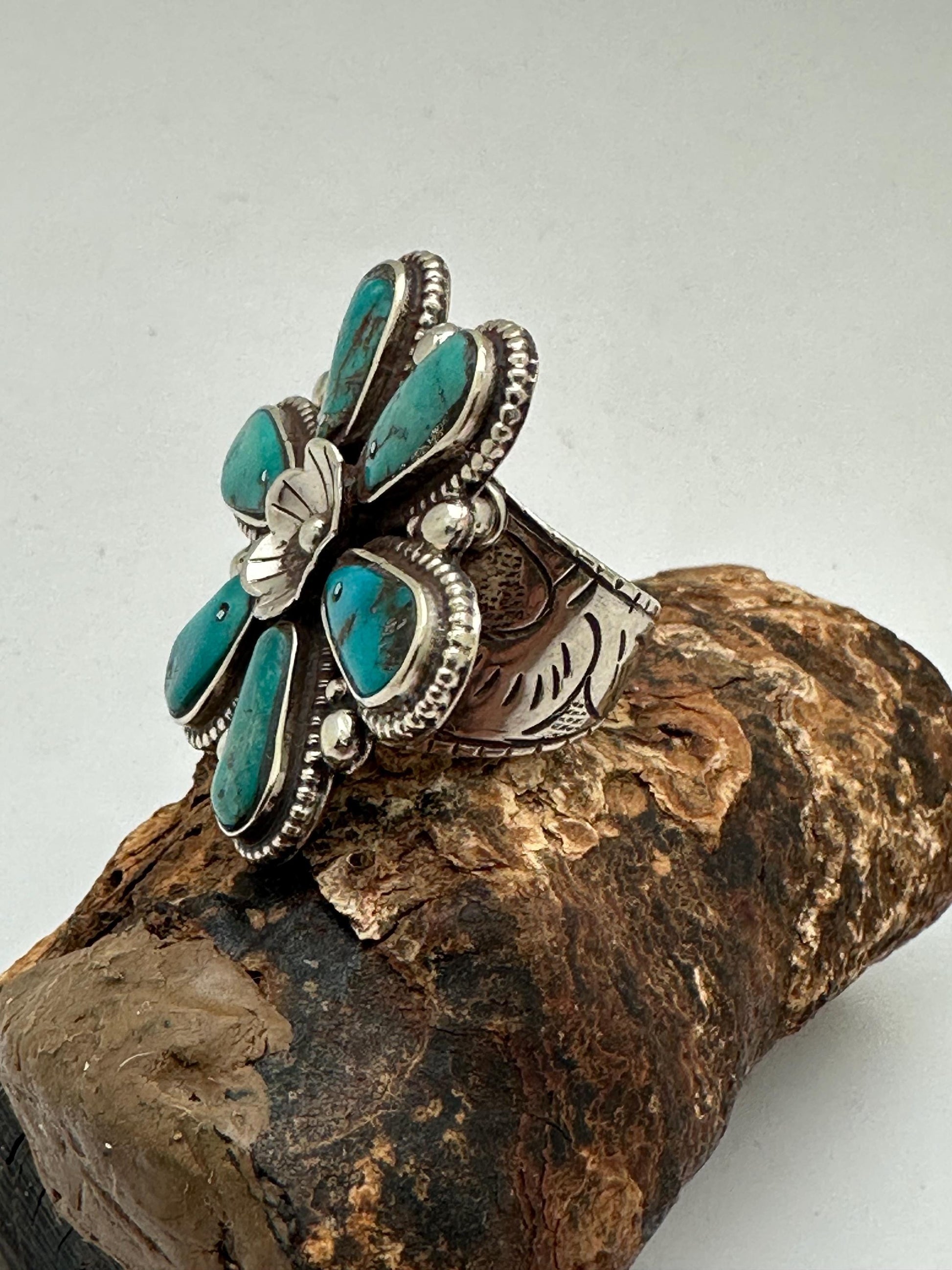 Turquoise Floral Ring, Handcrafted Tibetan Silver, Adjustable Ethnic Style (39mmX39mm)
