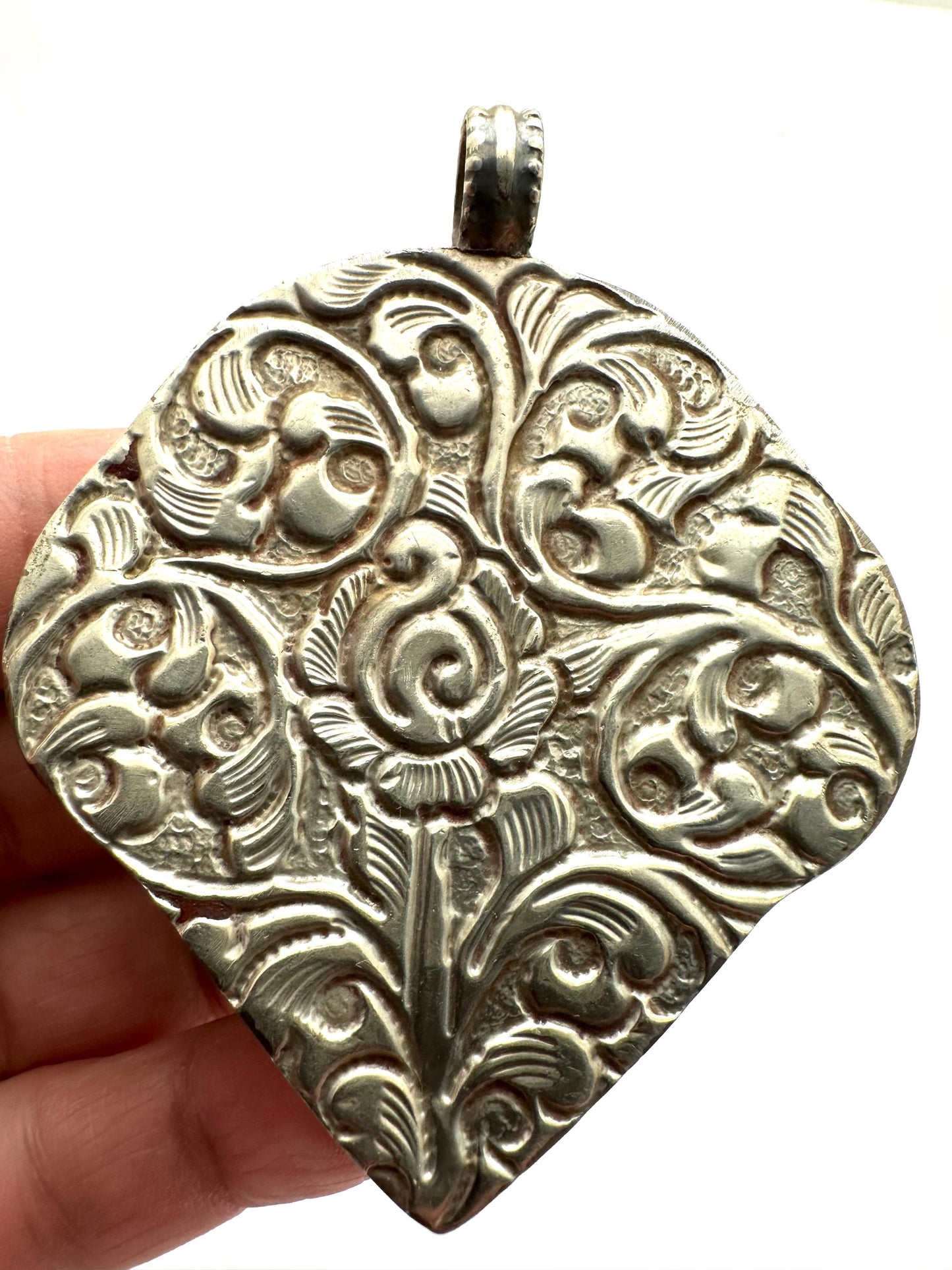 Large Lapis Lazuli Pendant, Tibetan Repousse Silver, handcrafted , Ethnic Bug Lotus Design,73.6X59.1mm