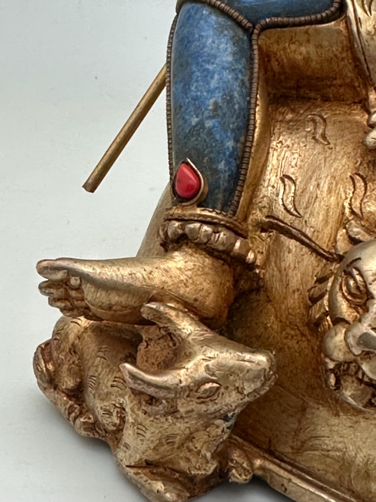 Shiva statue, lapis lazuli statue, gold plated, master handcrafted from Nepal