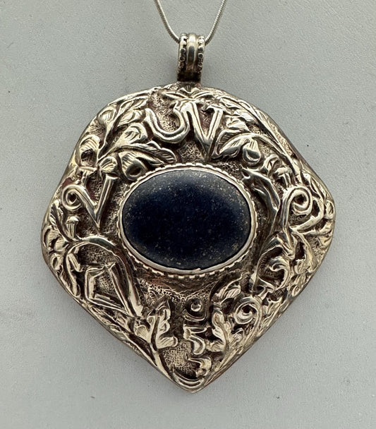 lapis pendant, handcrafted, tibetan repousse silver, Om mani padme hoon, floral, ethnic style,