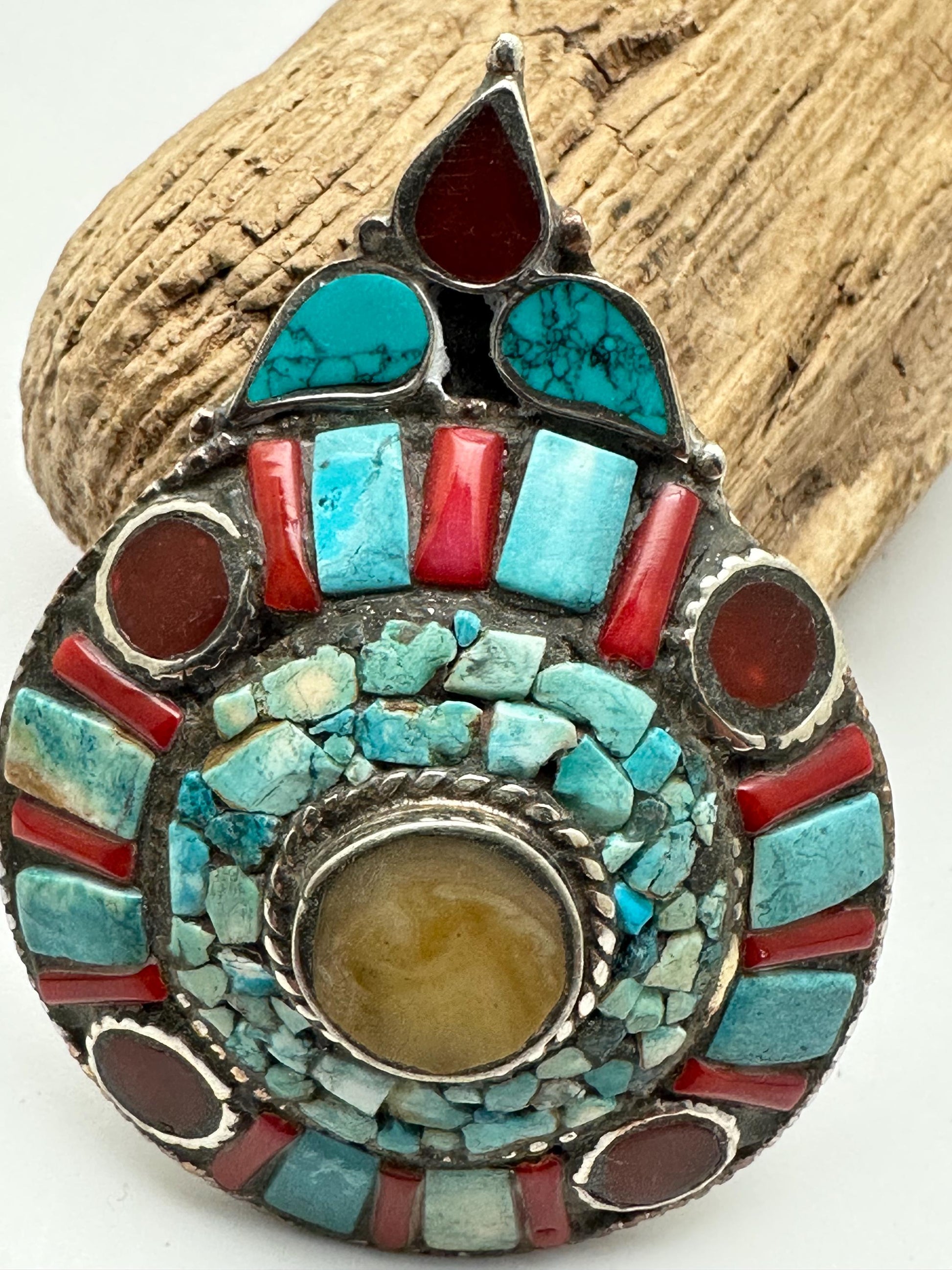turquoise pendant, inlaid coral, turquoise ,handcrafted, tibetan silver,ethnic style,Nepalese