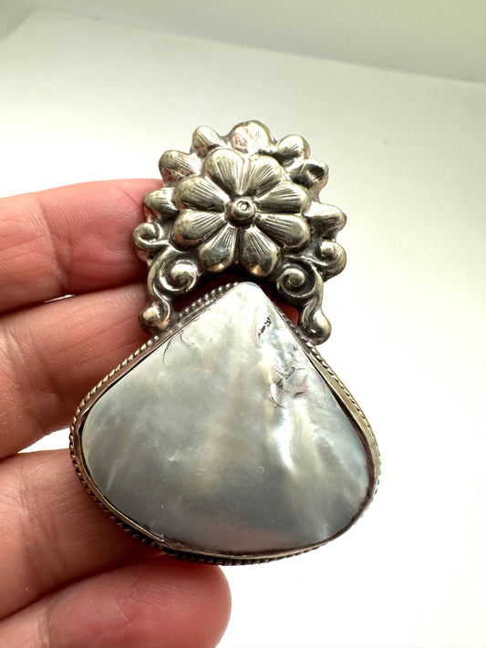 Abalone , Tibetan Repousse silver,floral,handcrafted,etnic style,Nepalese